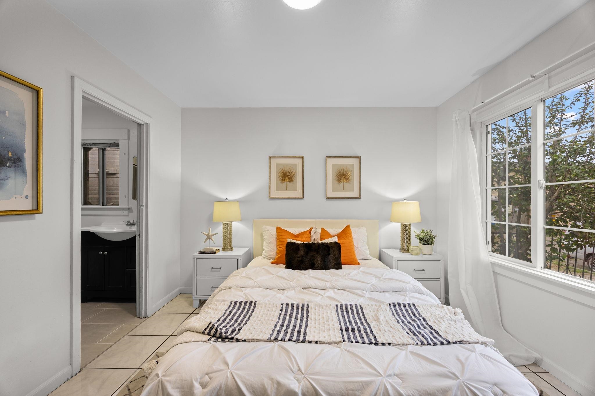 Detail Gallery Image 12 of 31 For 4019 E 16th St, Oakland,  CA 94601 - 3 Beds | 2 Baths