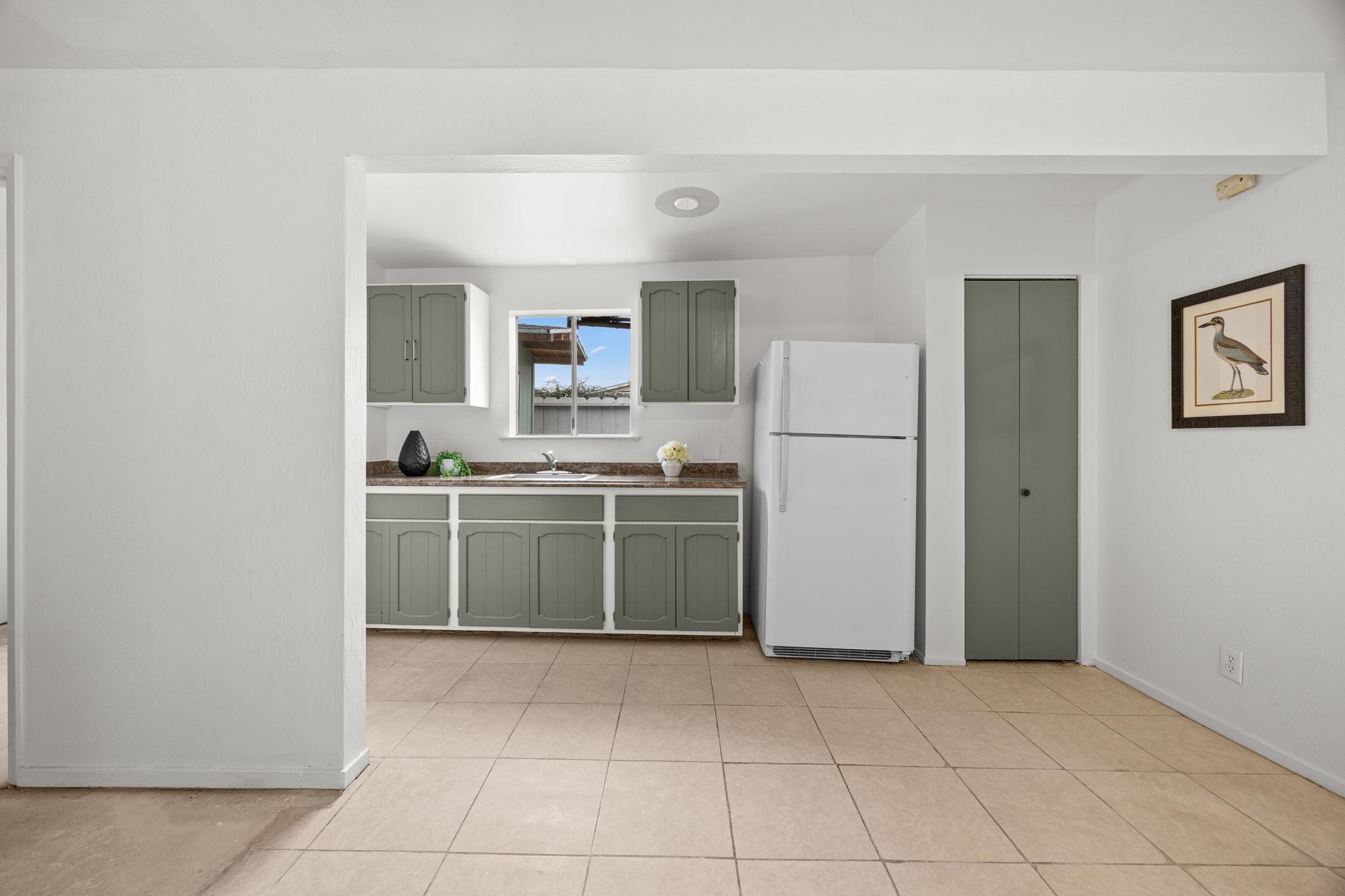 Detail Gallery Image 27 of 31 For 4019 E 16th St, Oakland,  CA 94601 - 3 Beds | 2 Baths