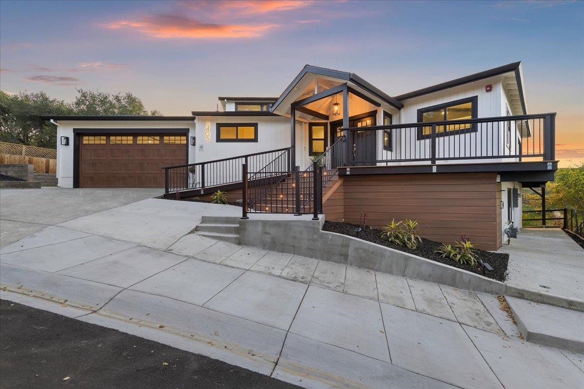 Front Image Thumbnail for BE41122074