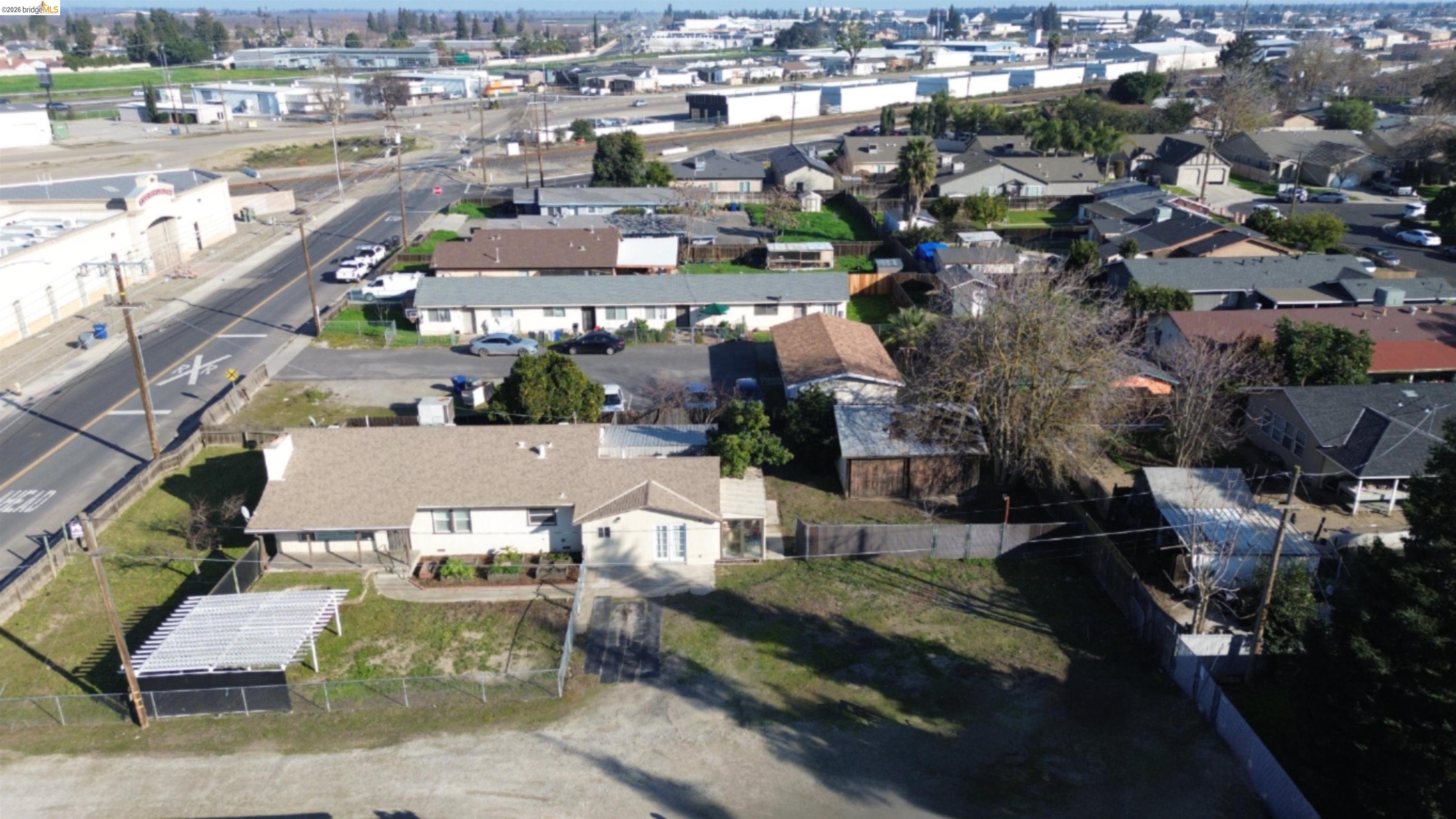 Front Image Thumbnail for EB41122080