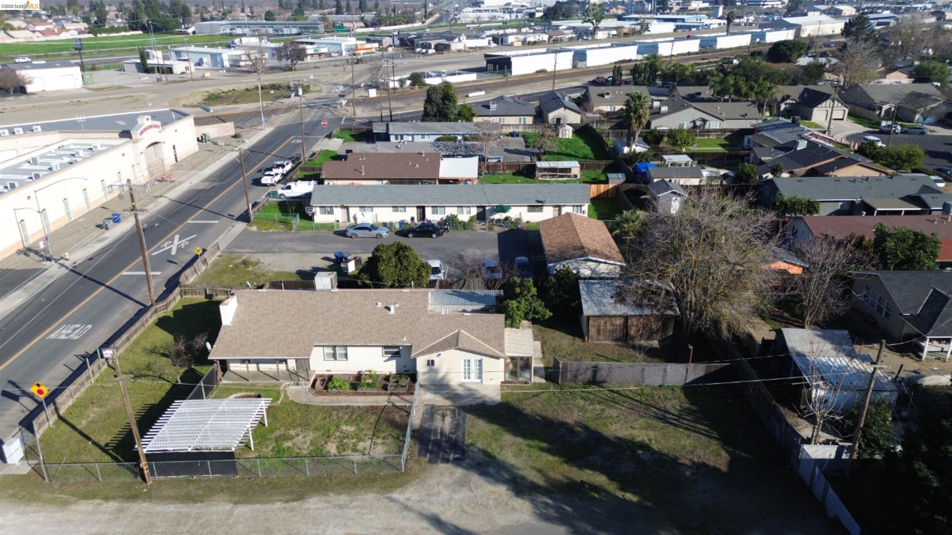 Detail Gallery Image 5 of 46 For 5100 Kiernan Ave, Salida,  CA 95368 - 3 Beds | 2 Baths