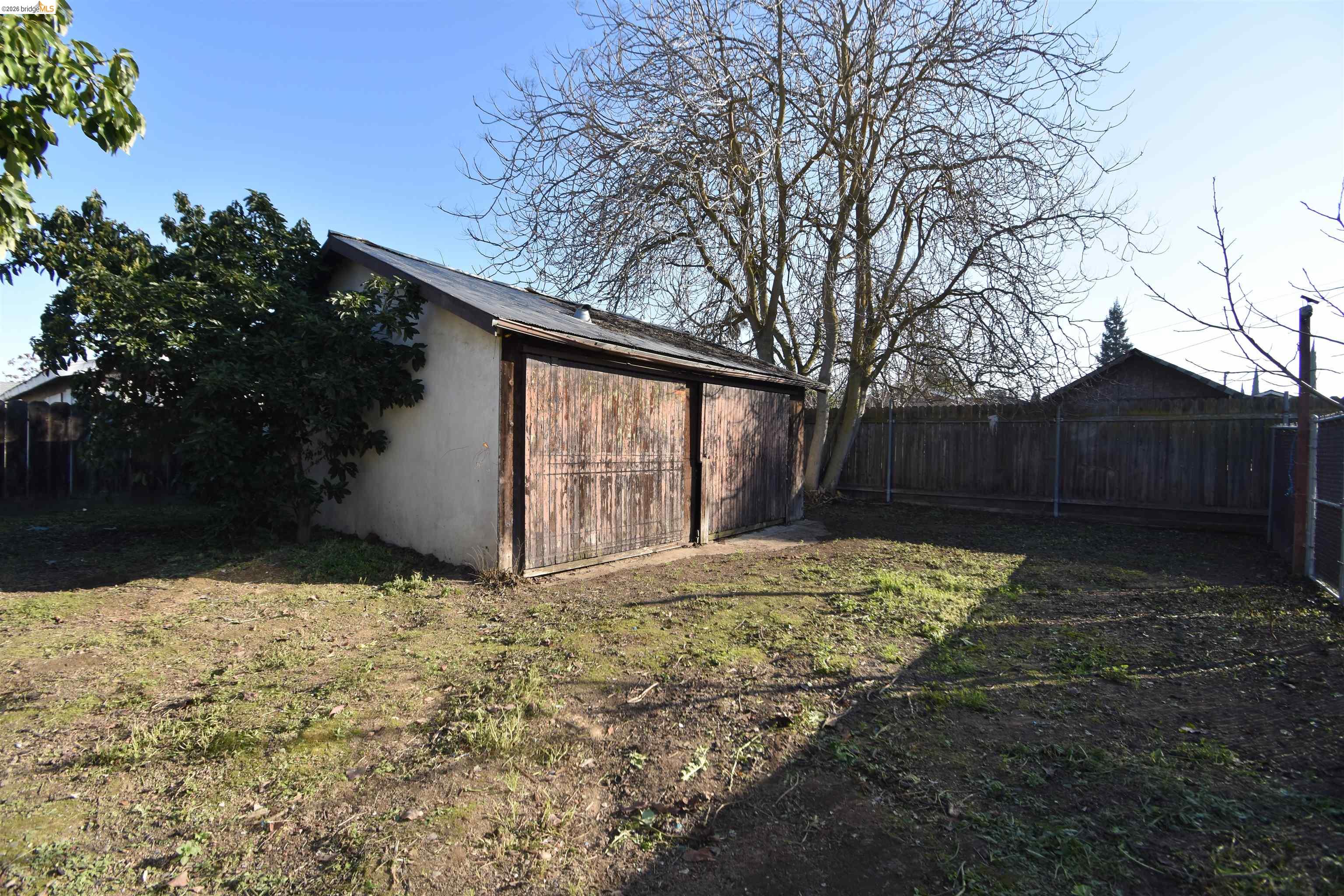 Detail Gallery Image 10 of 46 For 5100 Kiernan Ave, Salida,  CA 95368 - 3 Beds | 2 Baths