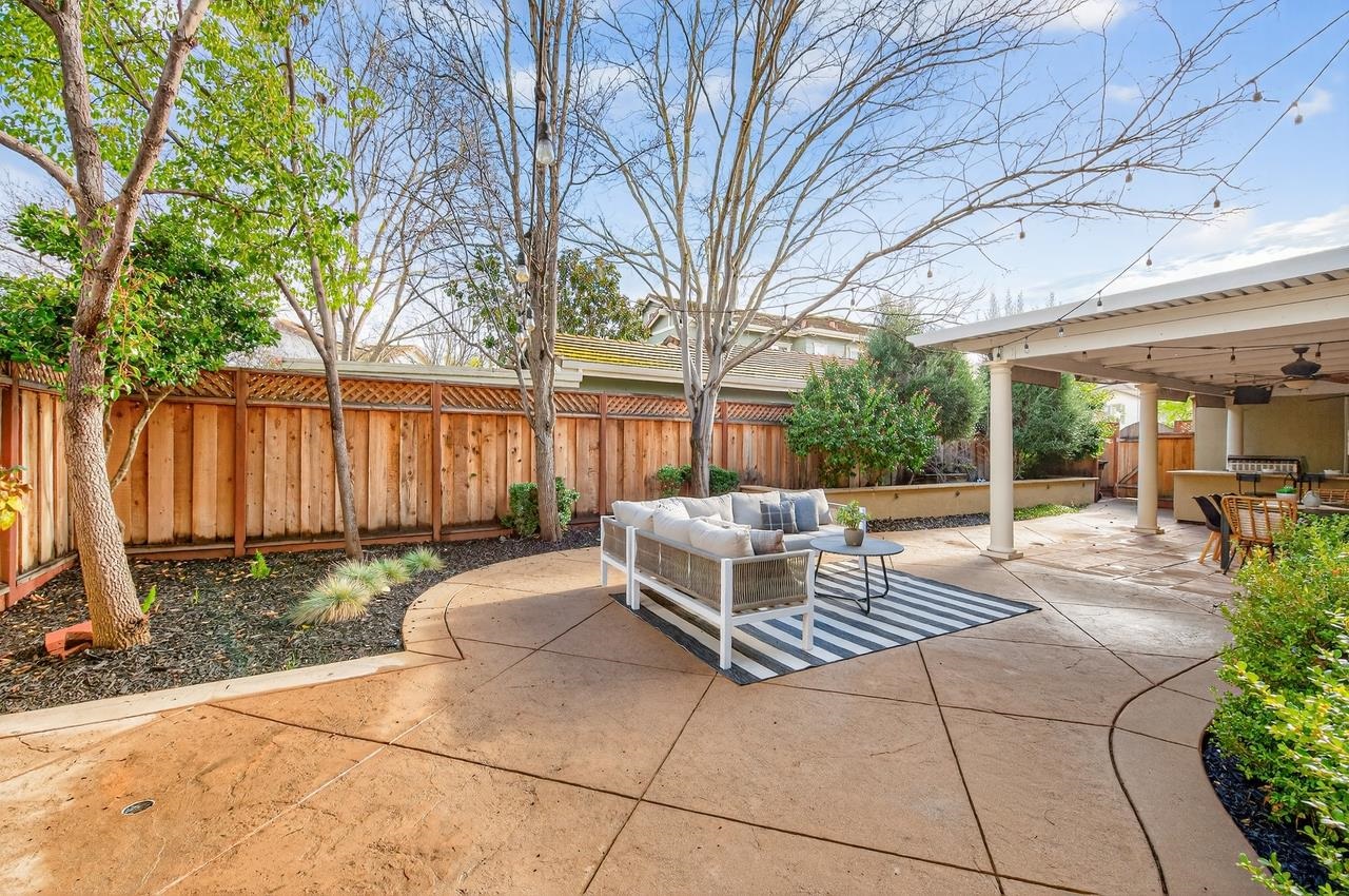 Detail Gallery Image 51 of 60 For 101 Acorn Way, Livermore,  CA 94550 - 6 Beds | 4 Baths