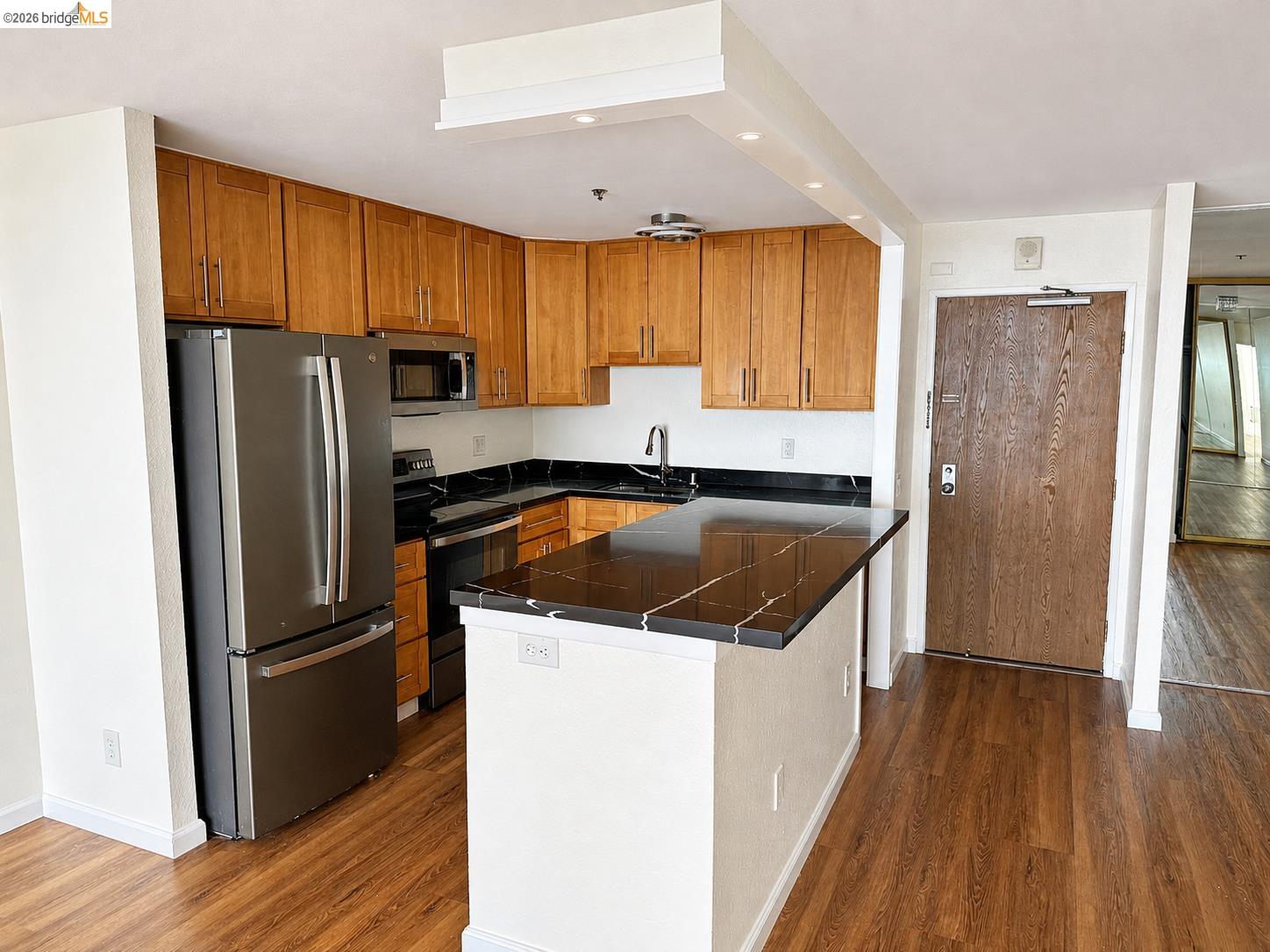 Photo #3: 41122084 Listing: Photo #3