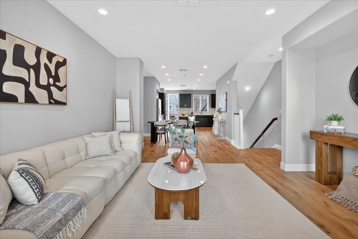 Detail Gallery Image 12 of 51 For 5626 El Dorado Ln, Dublin,  CA 94568 - 3 Beds | 3/1 Baths