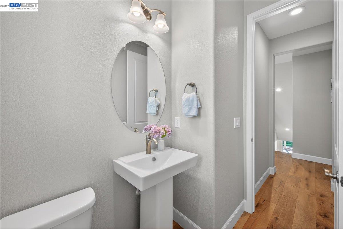 Detail Gallery Image 19 of 51 For 5626 El Dorado Ln, Dublin,  CA 94568 - 3 Beds | 3/1 Baths