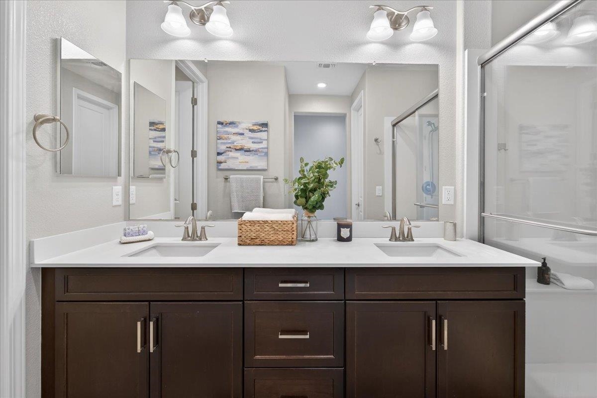 Detail Gallery Image 25 of 51 For 5626 El Dorado Ln, Dublin,  CA 94568 - 3 Beds | 3/1 Baths