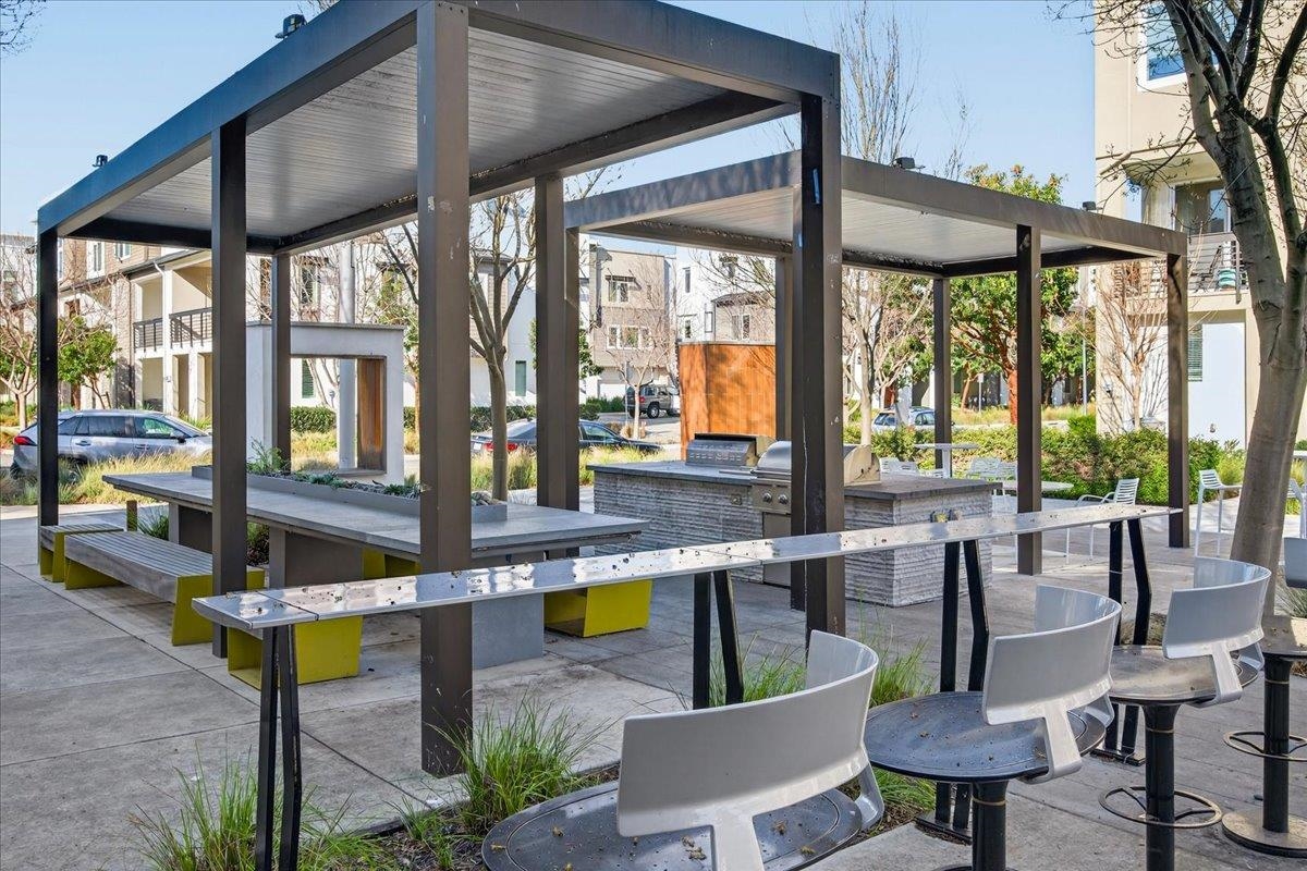 Detail Gallery Image 38 of 51 For 5626 El Dorado Ln, Dublin,  CA 94568 - 3 Beds | 3/1 Baths