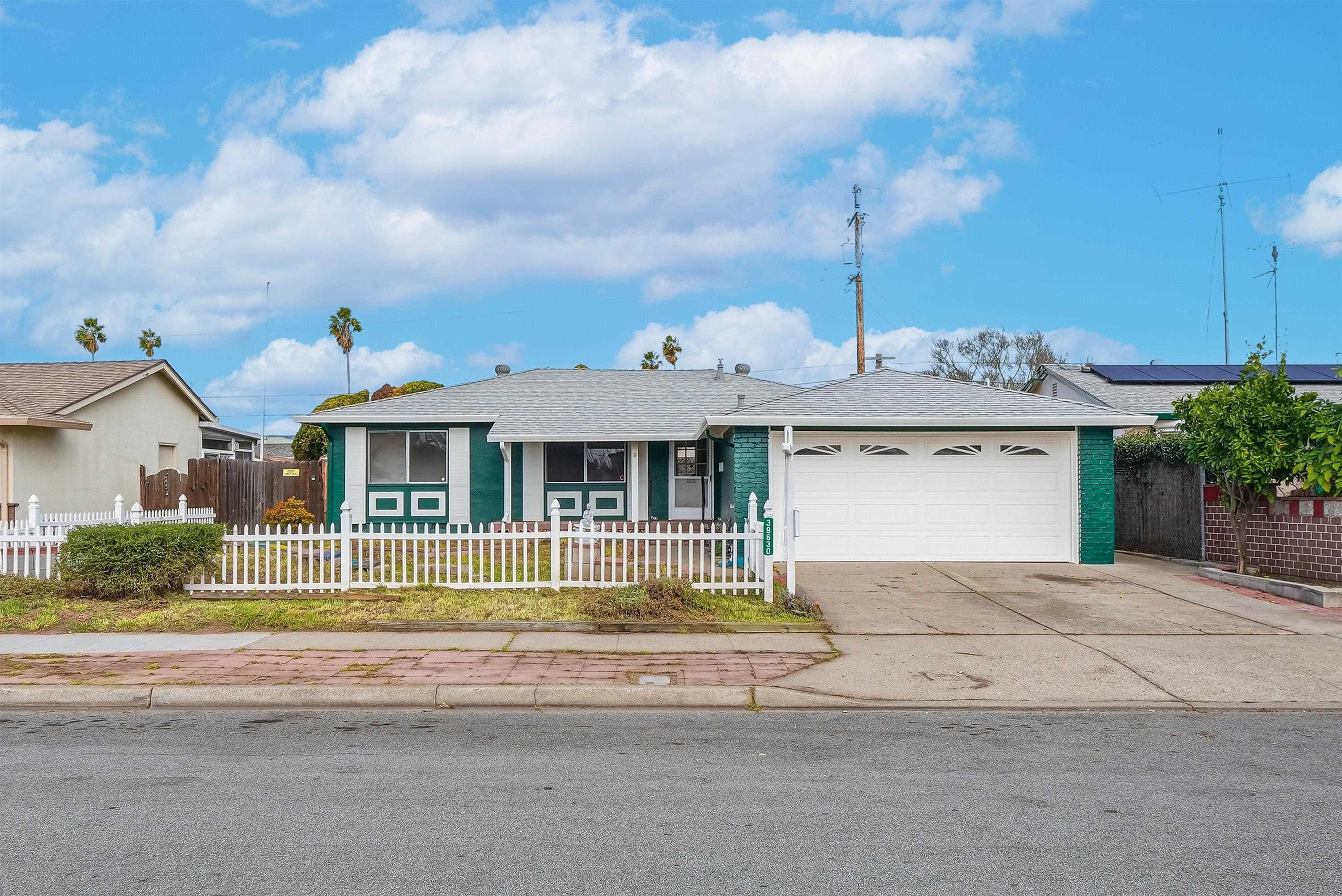 Detail Gallery Image 2 of 33 For 39630 Blacow Rd, Fremont,  CA 94538 - 3 Beds | 2 Baths