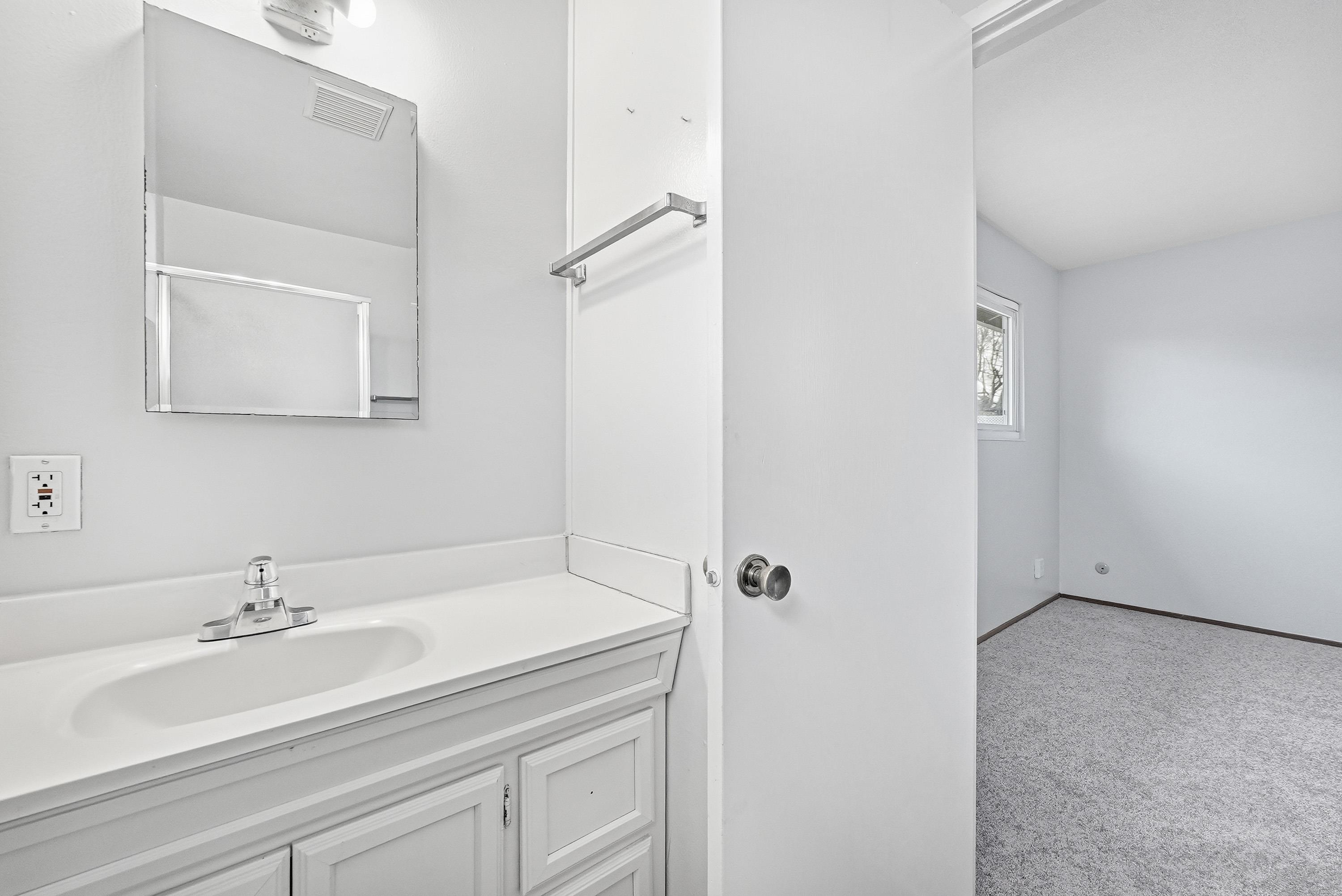 Detail Gallery Image 23 of 33 For 39630 Blacow Rd, Fremont,  CA 94538 - 3 Beds | 2 Baths