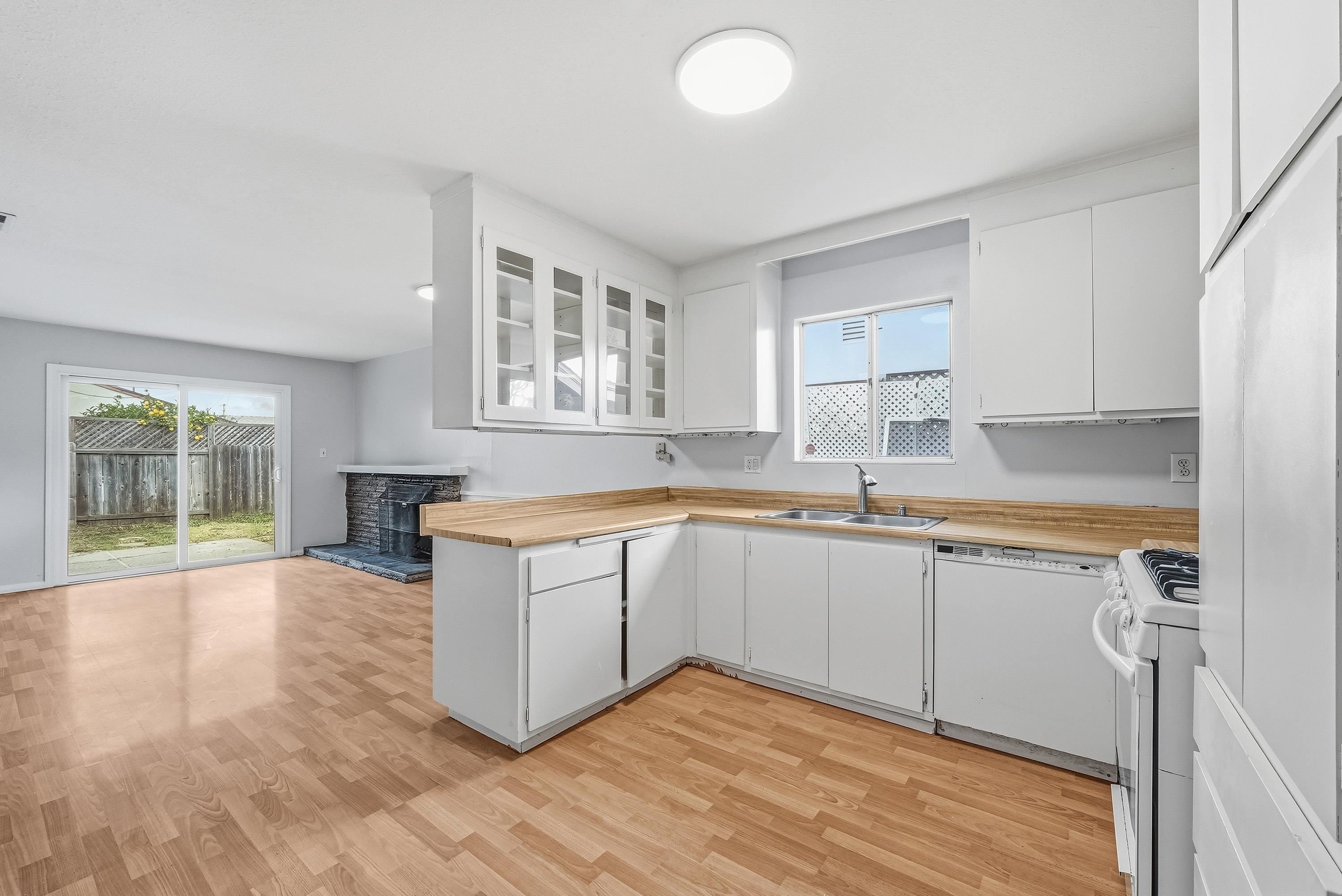 Detail Gallery Image 7 of 33 For 39630 Blacow Rd, Fremont,  CA 94538 - 3 Beds | 2 Baths