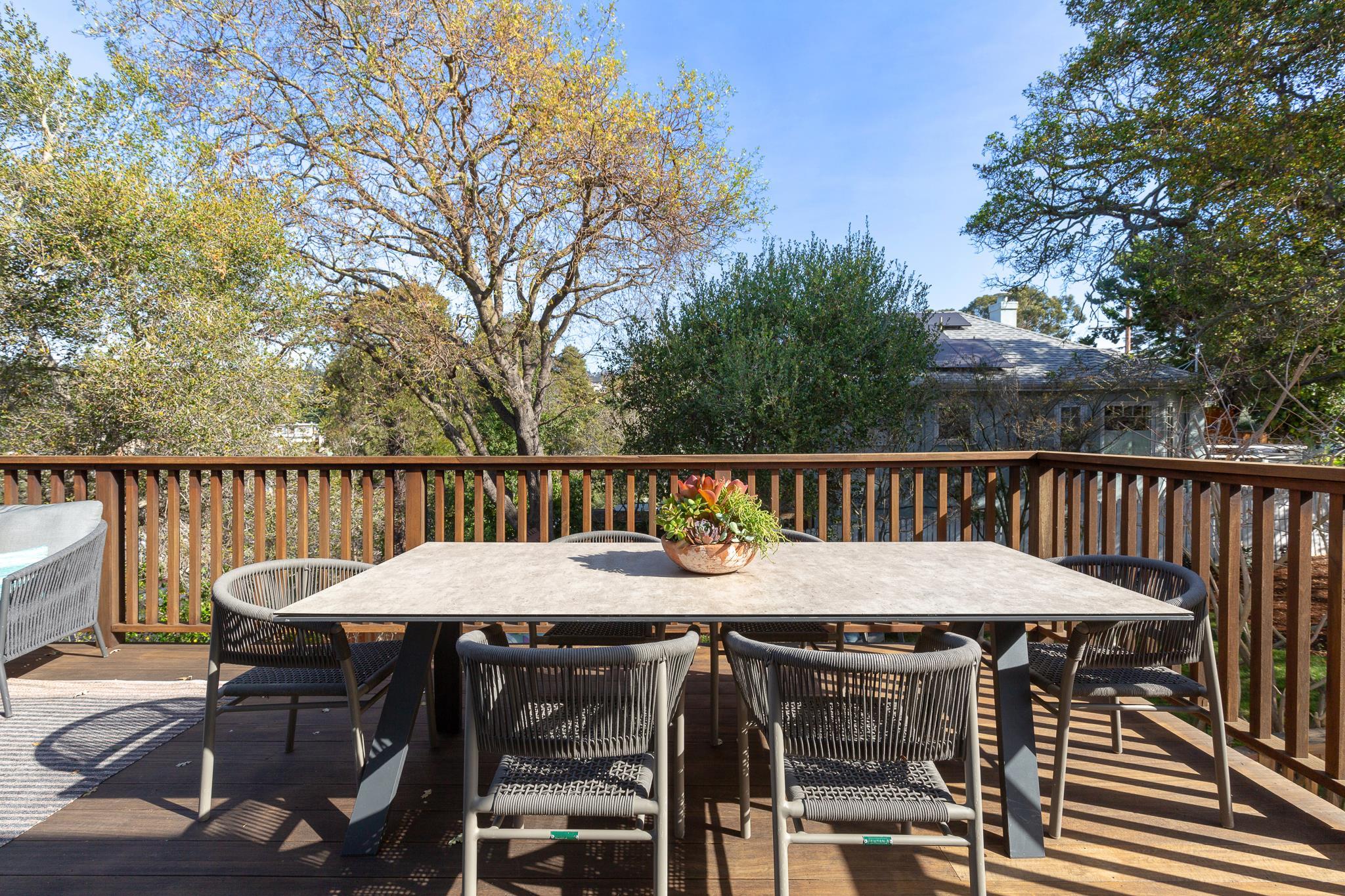 Detail Gallery Image 24 of 53 For 4101 Greenwood Ave, Oakland,  CA 94602 - 3 Beds | 2 Baths