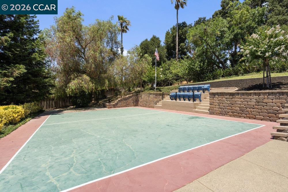 Detail Gallery Image 59 of 60 For 825 Bertram St, Walnut Creek,  CA 94598 - 5 Beds | 3 Baths