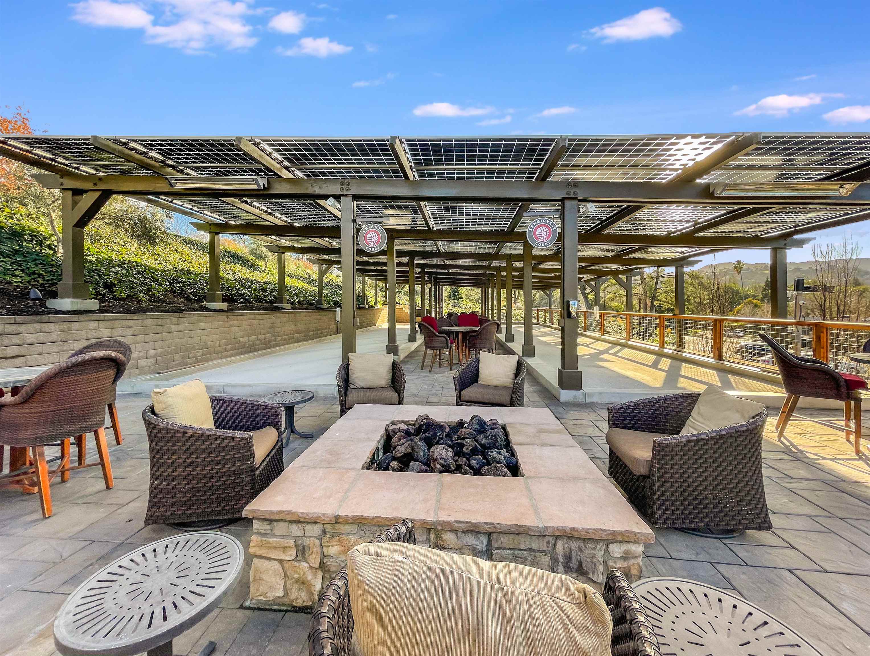 Detail Gallery Image 47 of 48 For 13 Kemp Ct, Alamo,  CA 94507 - 5 Beds | 3/1 Baths