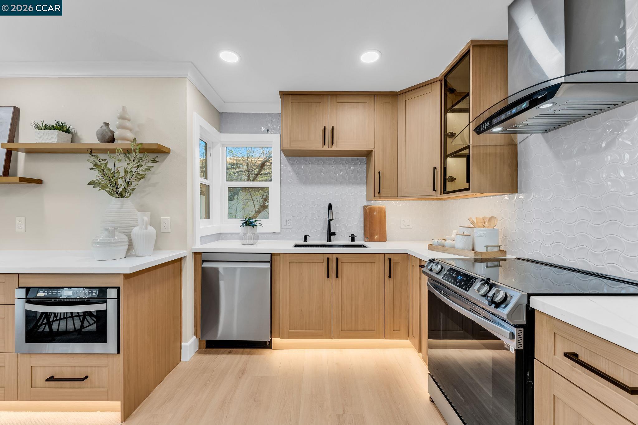 Detail Gallery Image 16 of 54 For 2825 Ptarmigan Drive #3,  Walnut Creek,  CA 94595 - 2 Beds | 2 Baths