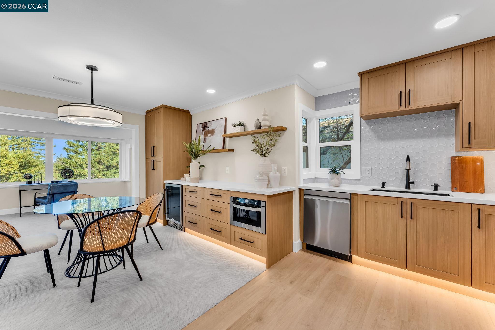 Detail Gallery Image 17 of 54 For 2825 Ptarmigan Drive #3,  Walnut Creek,  CA 94595 - 2 Beds | 2 Baths