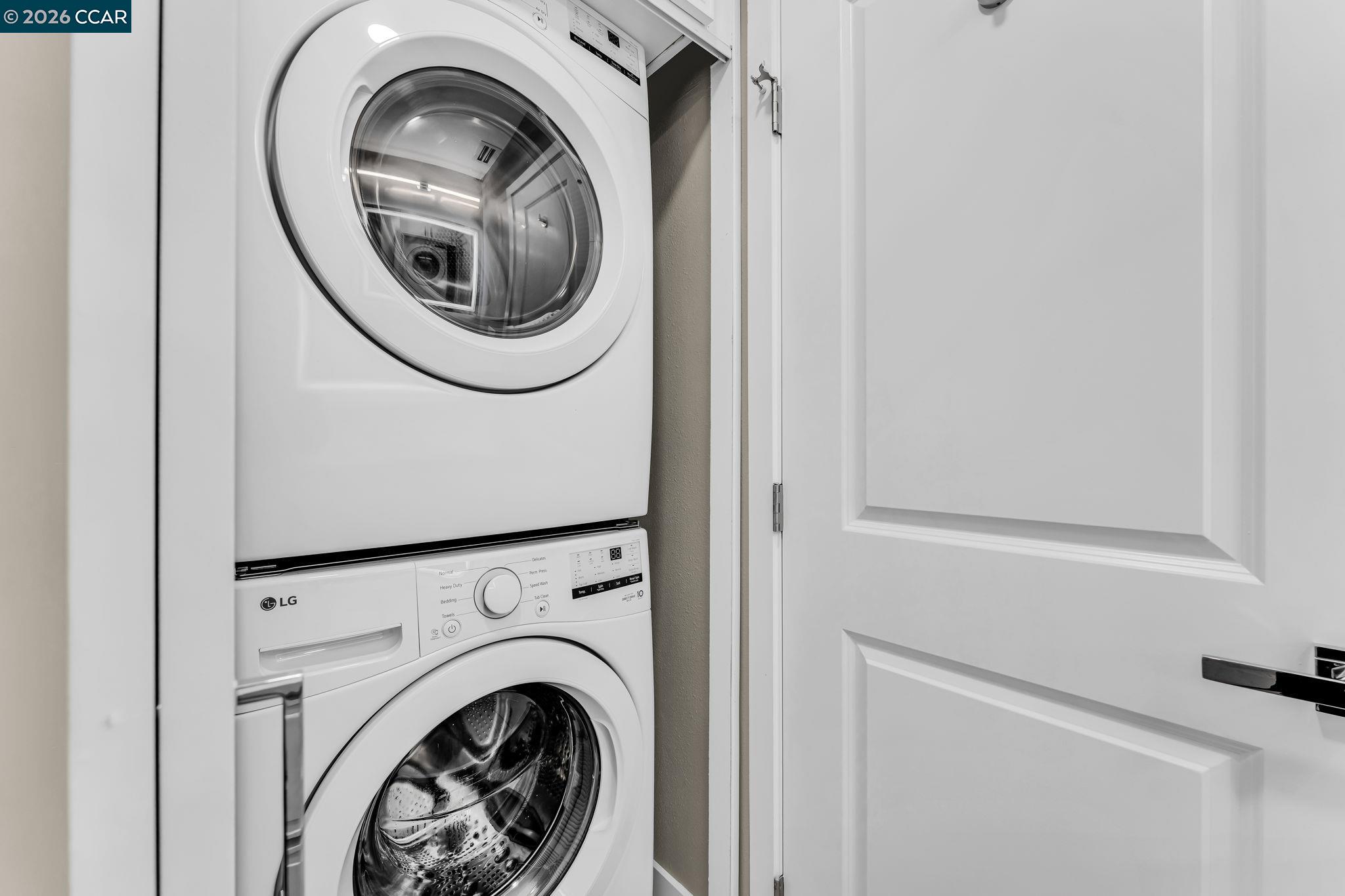 Detail Gallery Image 34 of 54 For 2825 Ptarmigan Drive #3,  Walnut Creek,  CA 94595 - 2 Beds | 2 Baths