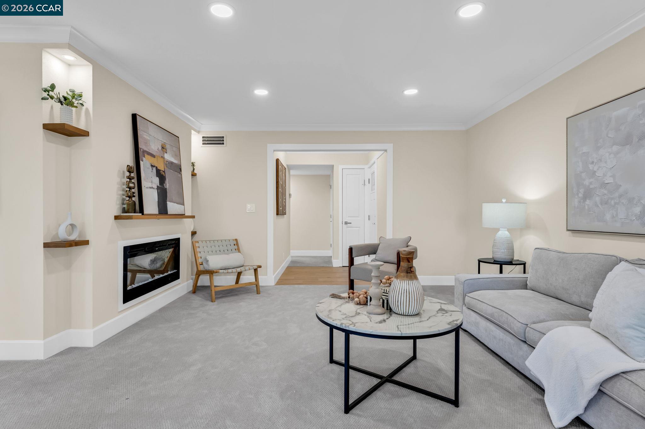 Detail Gallery Image 8 of 54 For 2825 Ptarmigan Drive #3,  Walnut Creek,  CA 94595 - 2 Beds | 2 Baths