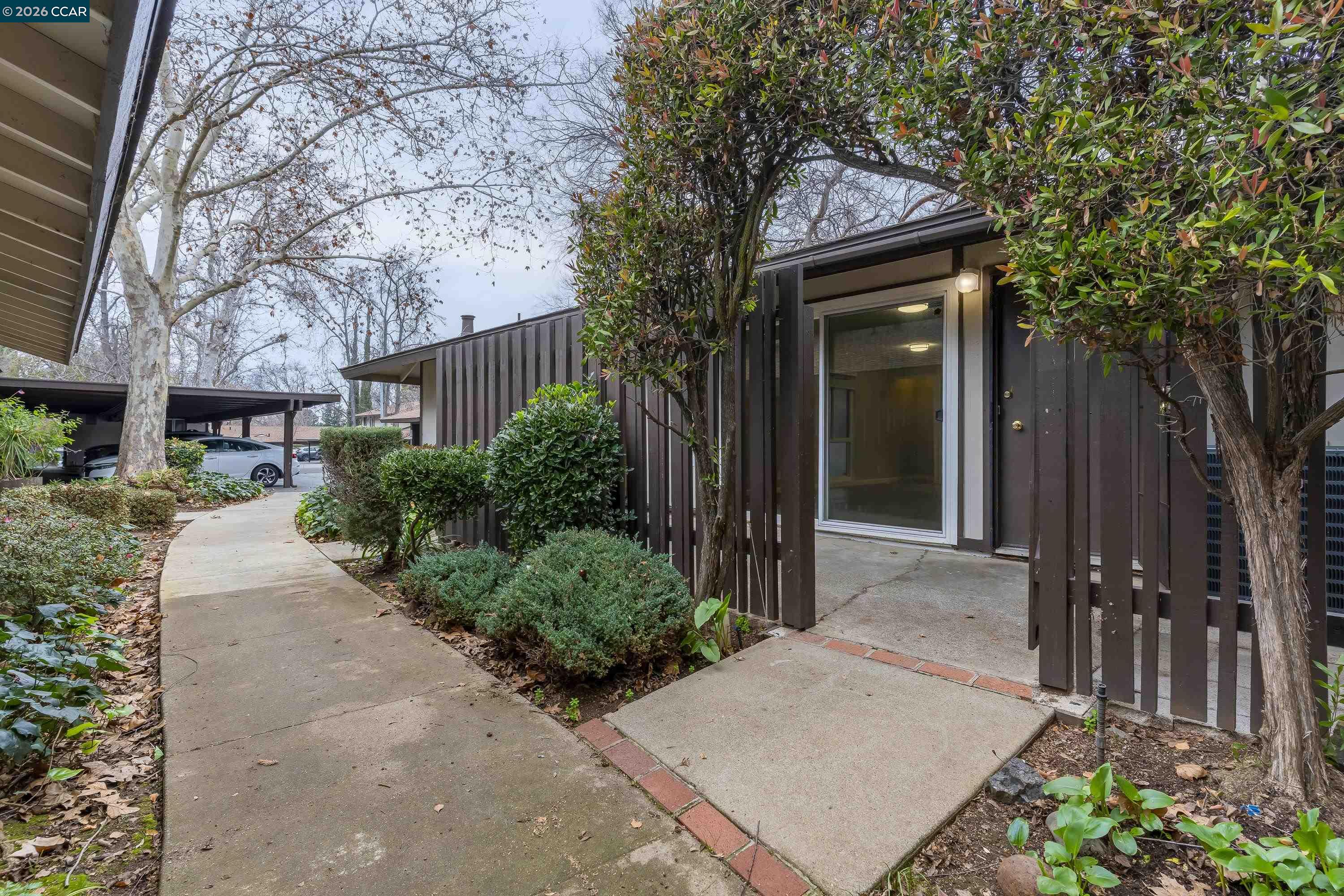 5492 Roundtree Dr UNIT A, Concord, CA, 94521