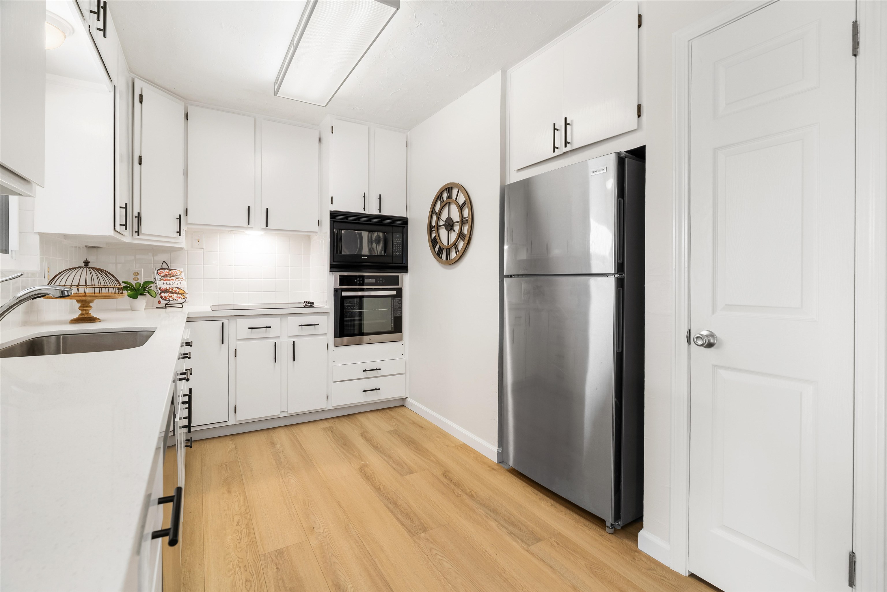 Detail Gallery Image 20 of 41 For 6914 Mansfield Ave, Dublin,  CA 94568 - 3 Beds | 2 Baths