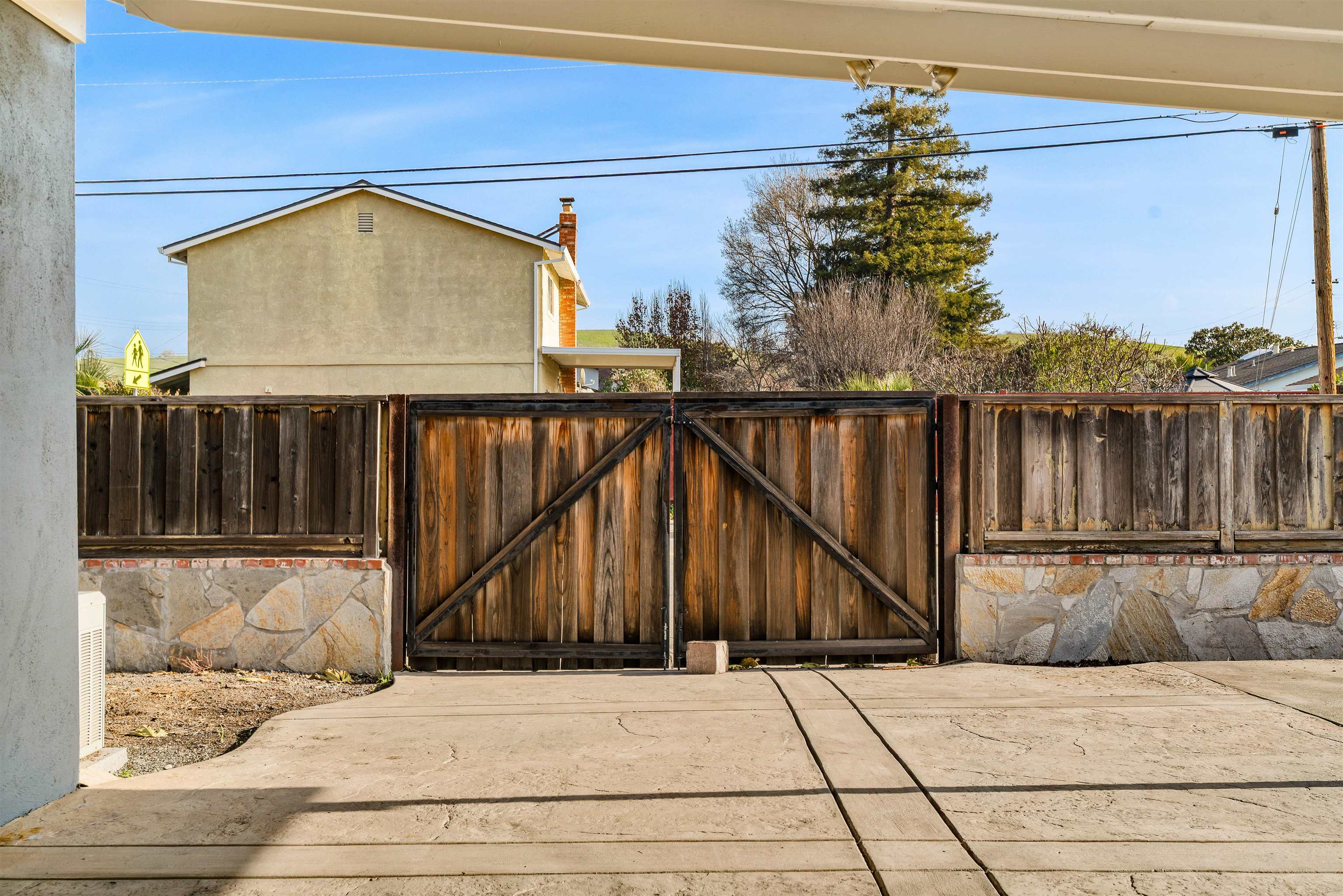 Detail Gallery Image 9 of 41 For 6914 Mansfield Ave, Dublin,  CA 94568 - 3 Beds | 2 Baths