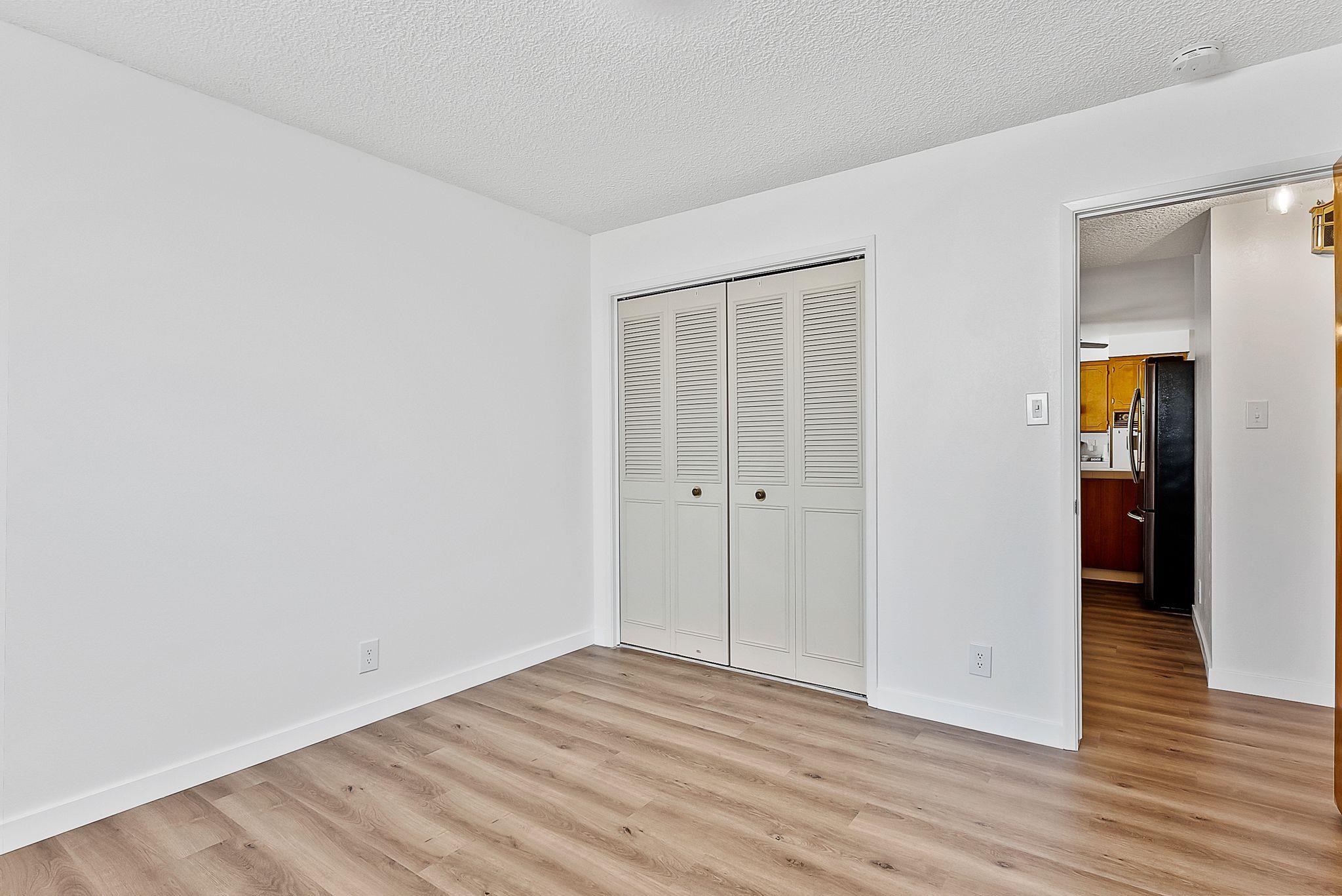 Detail Gallery Image 11 of 28 For 1007 S Mills Ave, Lodi,  CA 95242 - 3 Beds | 1/1 Baths