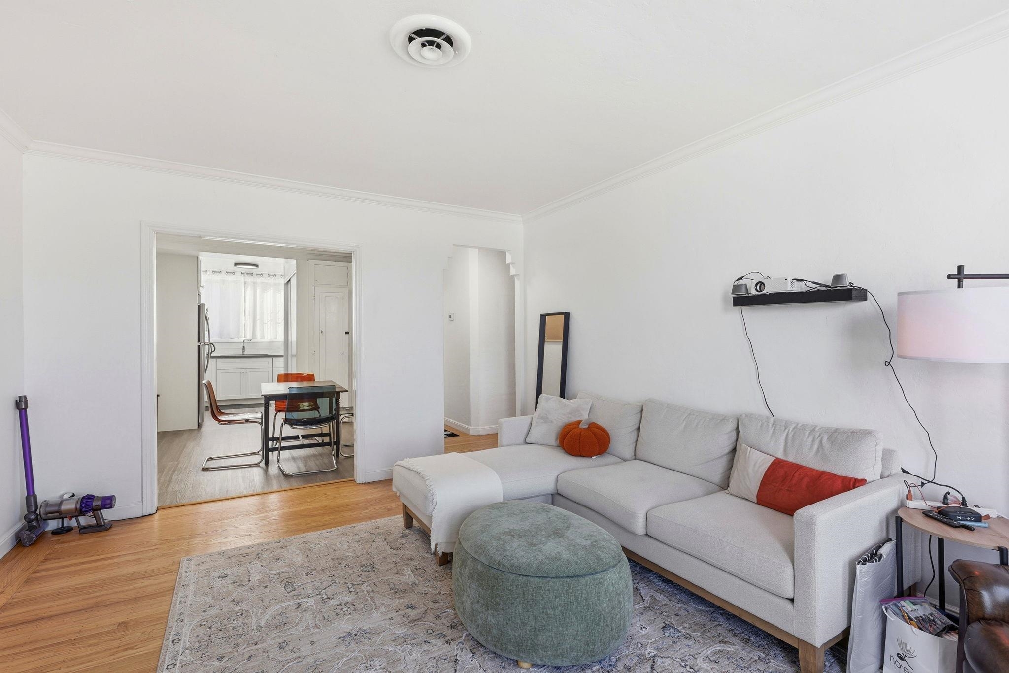 Detail Gallery Image 25 of 55 For , San Mateo,  CA 94401-1611 - – Beds | – Baths