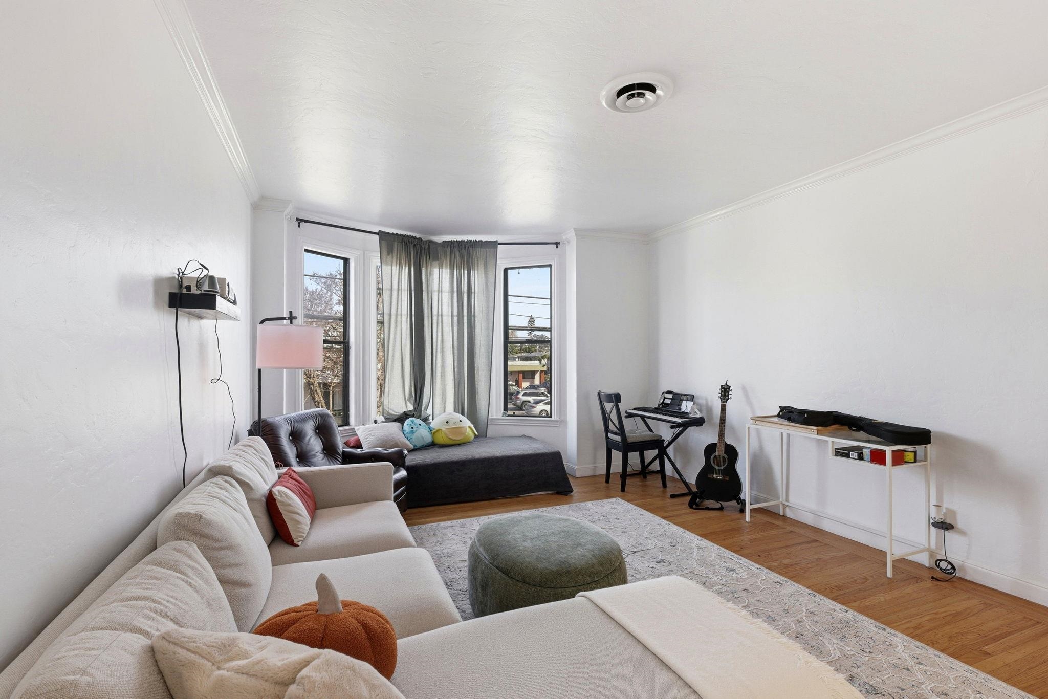 Detail Gallery Image 27 of 55 For , San Mateo,  CA 94401-1611 - – Beds | – Baths