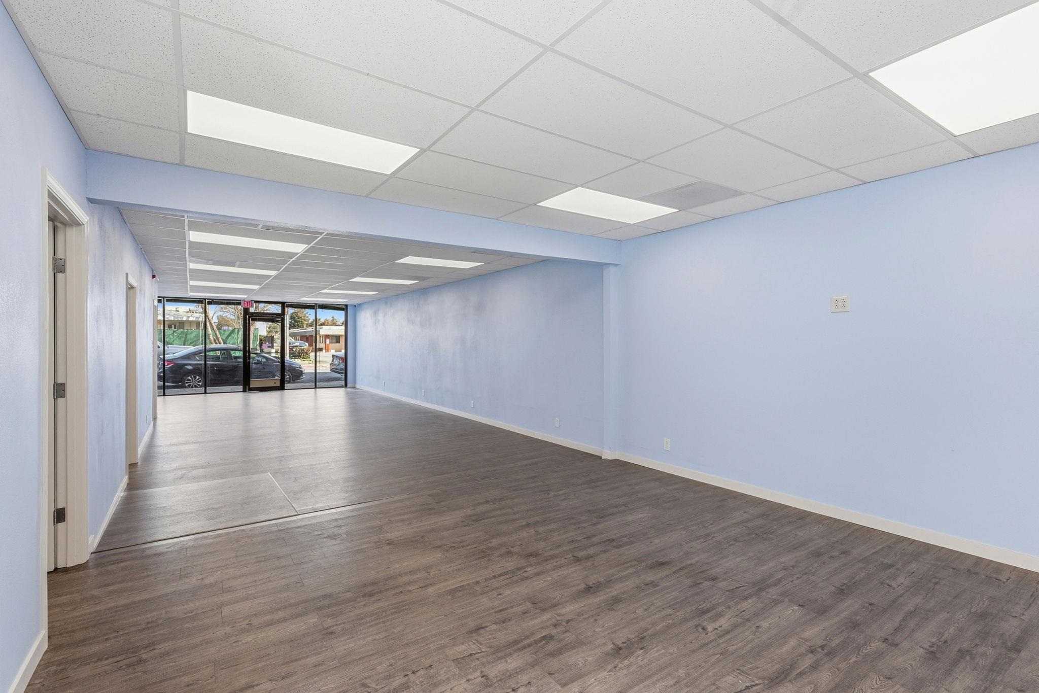 Detail Gallery Image 11 of 58 For 869 Woodside Way, San Mateo,  CA 94401-1611 - – Beds | – Baths