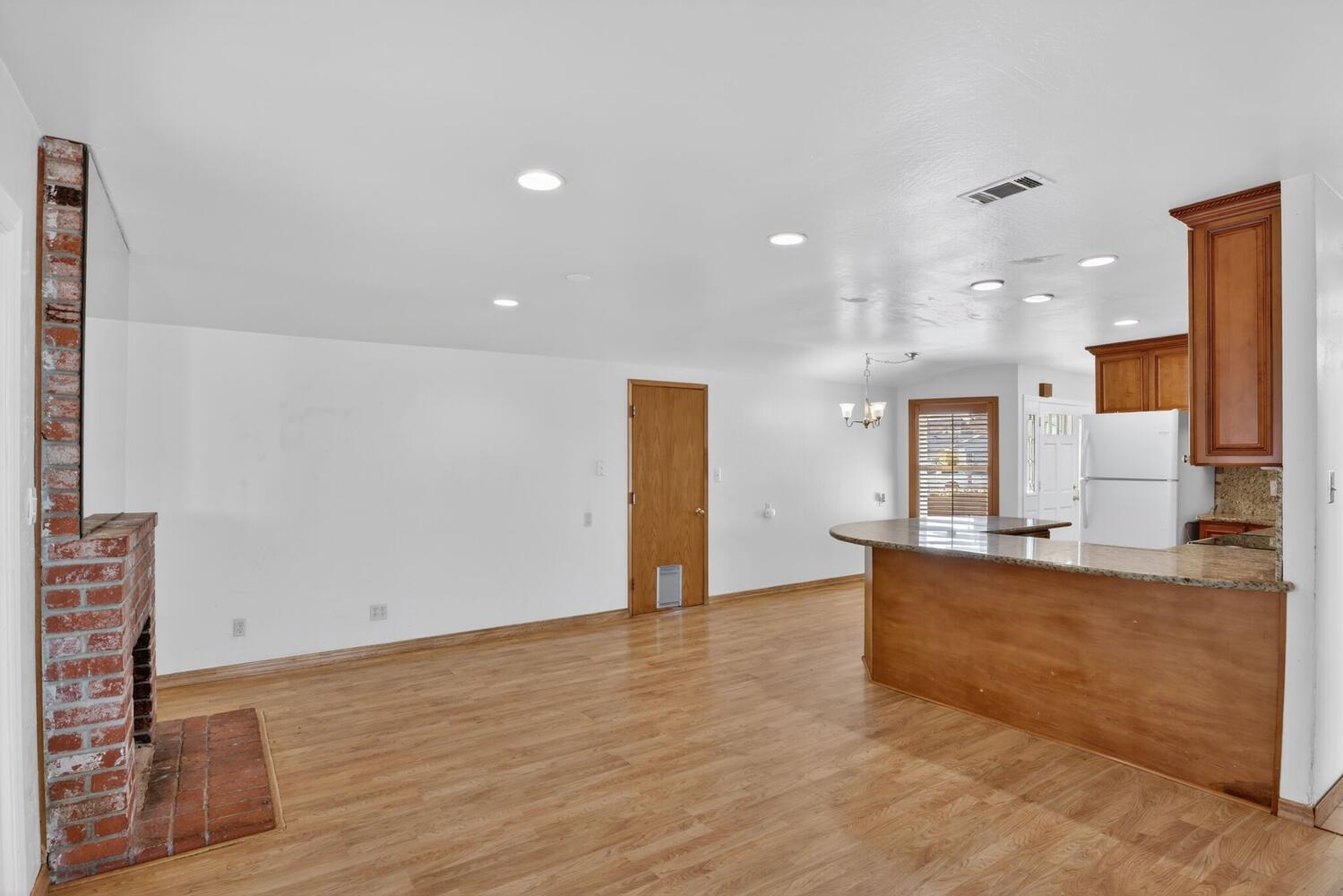 Detail Gallery Image 21 of 33 For 13912 Aurora Dr, San Leandro,  CA 94577 - 3 Beds | 2 Baths