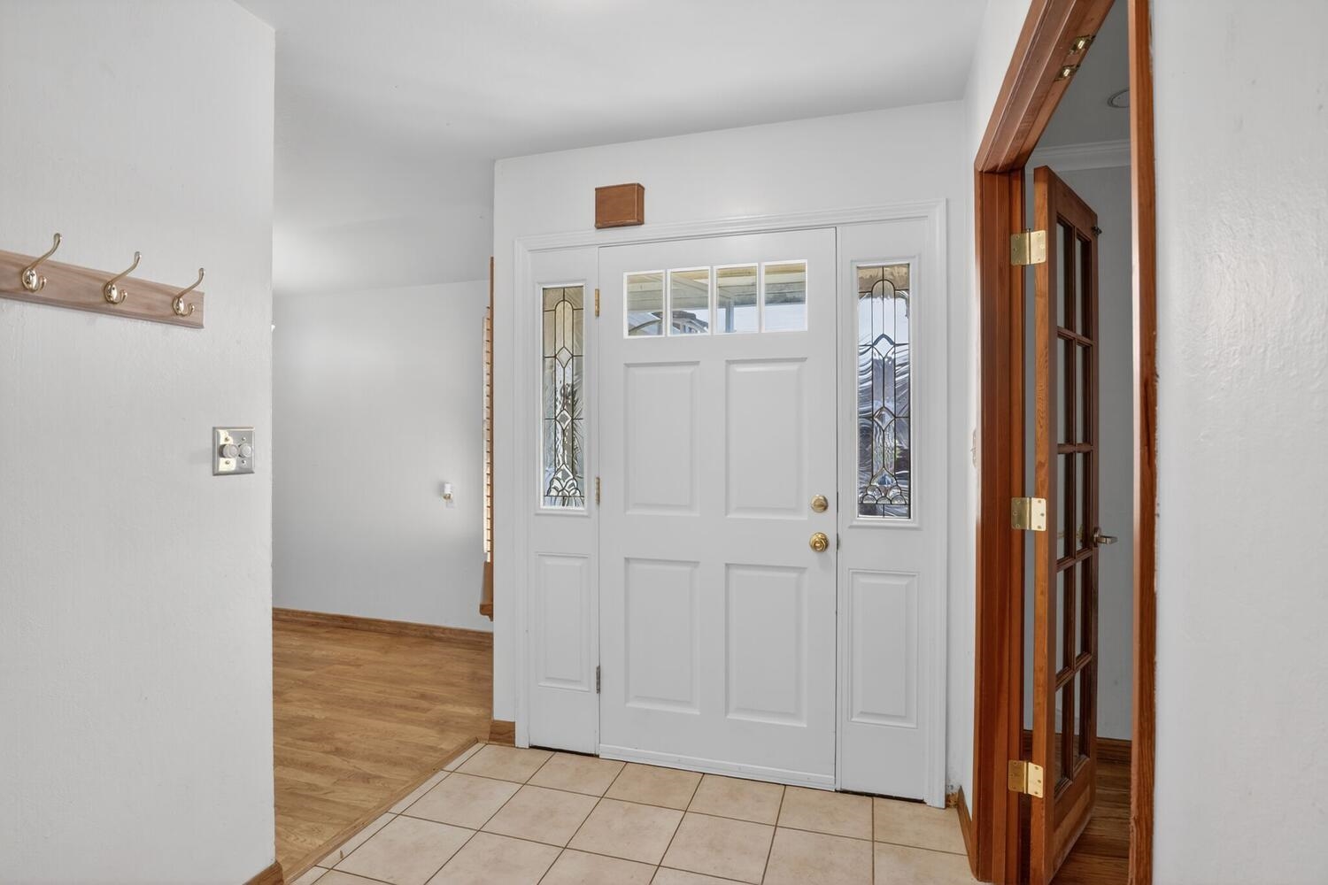 Detail Gallery Image 6 of 33 For 13912 Aurora Dr, San Leandro,  CA 94577 - 3 Beds | 2 Baths