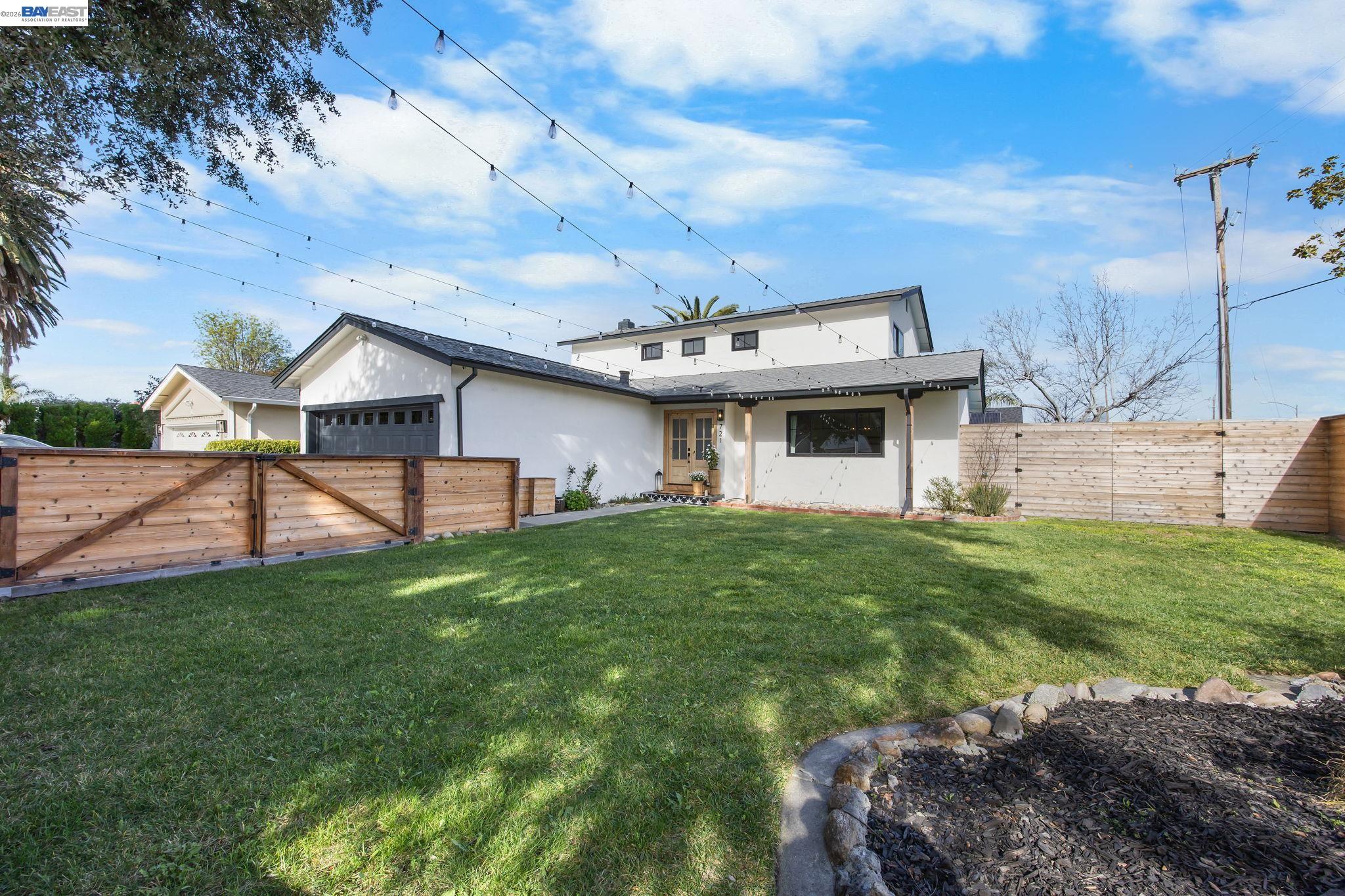 Front Image Thumbnail for BE41122131