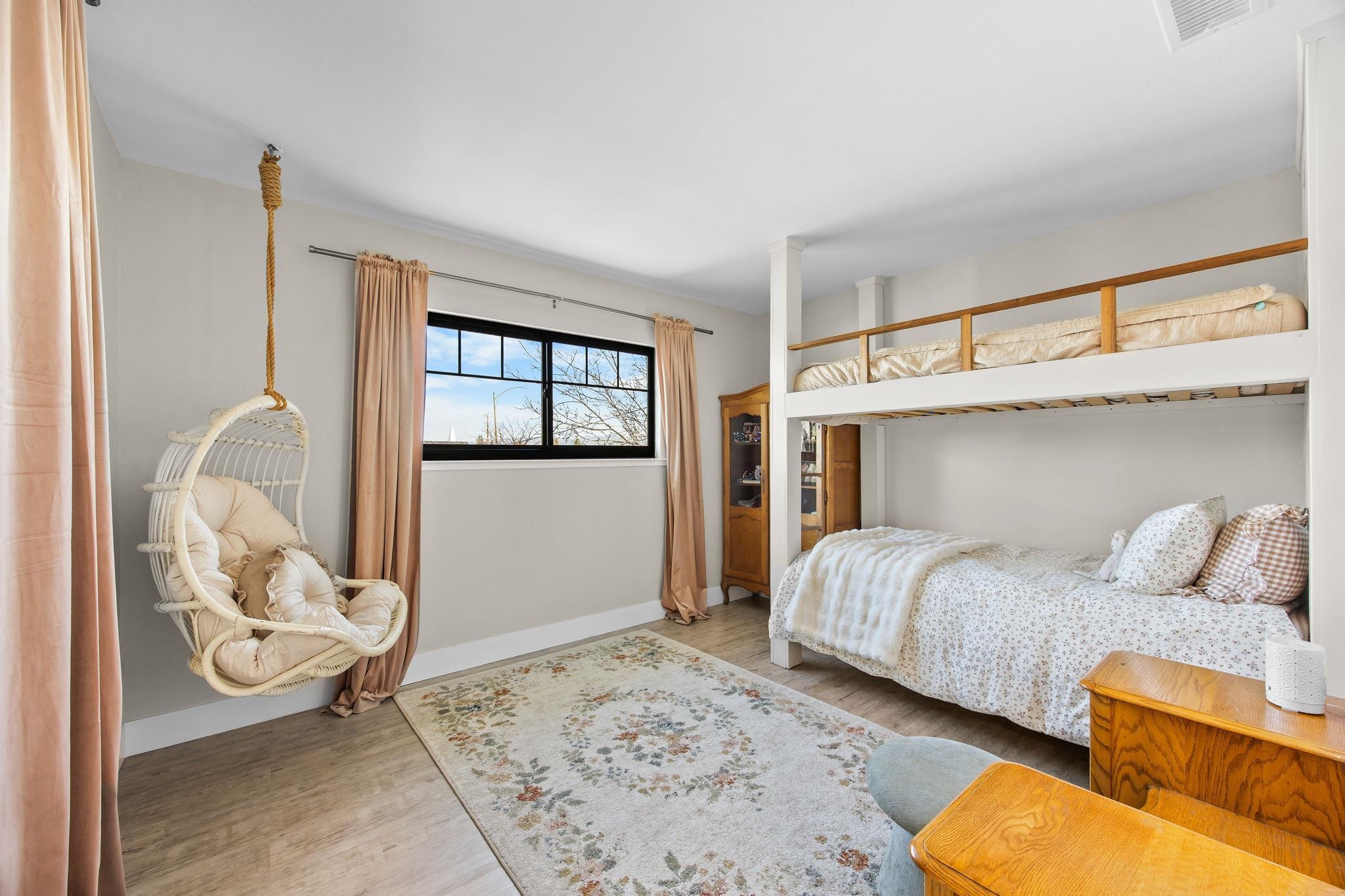 Detail Gallery Image 22 of 37 For 721 Shawnee Ln, San Jose,  CA 95123 - 5 Beds | 3 Baths