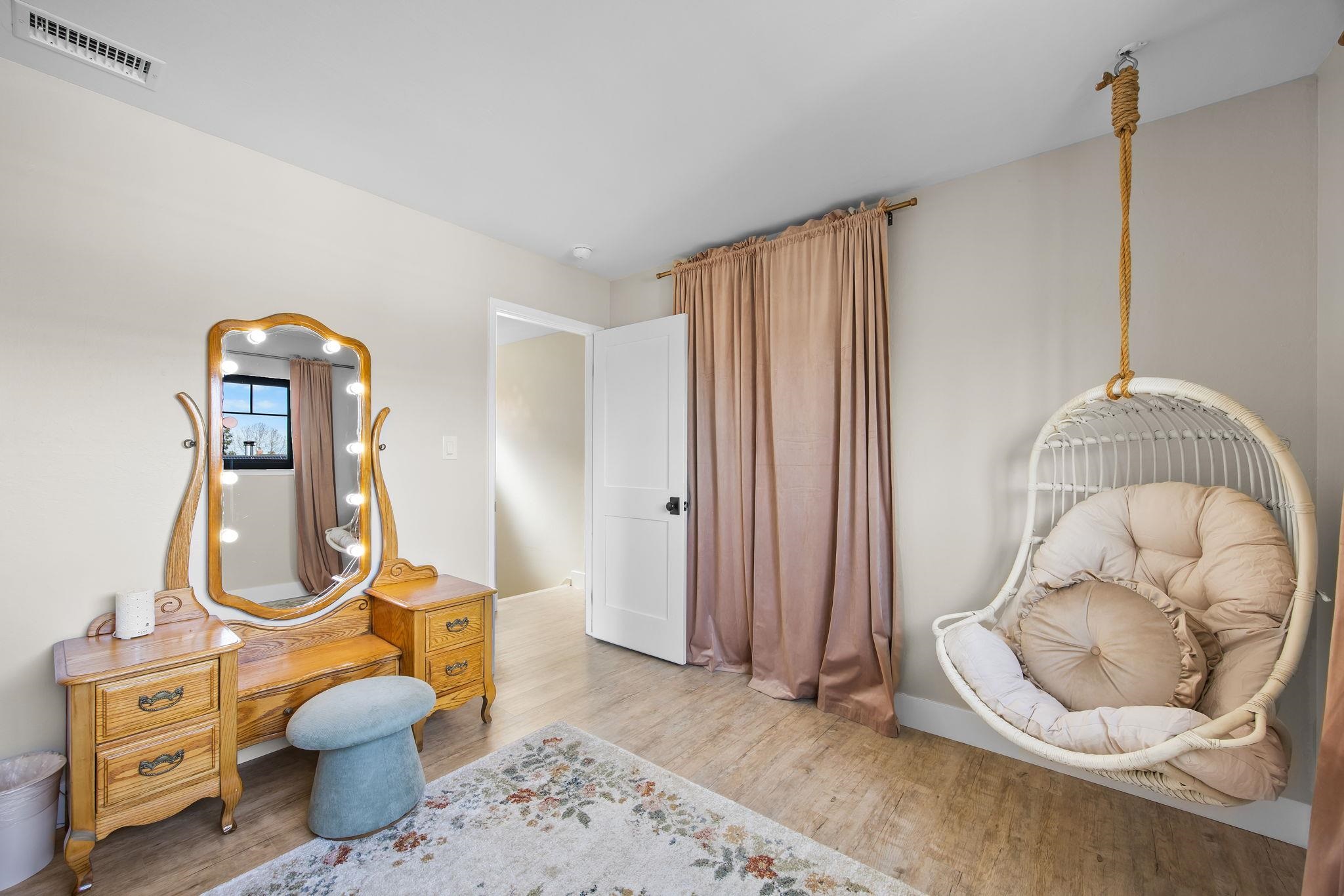 Detail Gallery Image 24 of 37 For 721 Shawnee Ln, San Jose,  CA 95123 - 5 Beds | 3 Baths