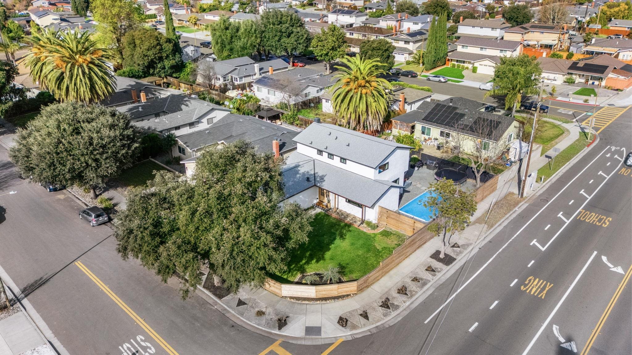 Detail Gallery Image 6 of 37 For 721 Shawnee Ln, San Jose,  CA 95123 - 5 Beds | 3 Baths