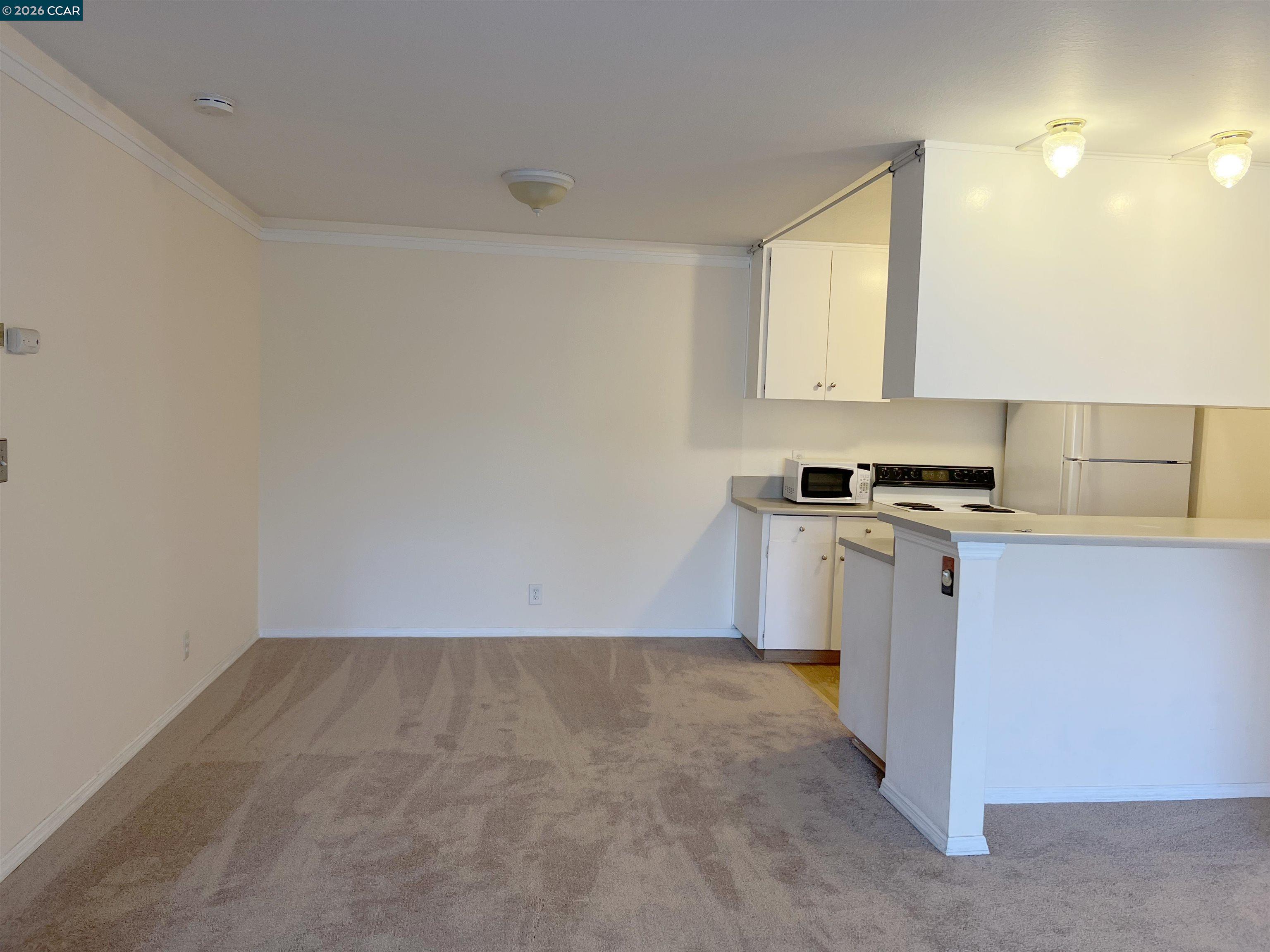 Detail Gallery Image 5 of 14 For 9085 Alcosta Blvd #424,  San Ramon,  CA 94583 - 2 Beds | 1 Baths