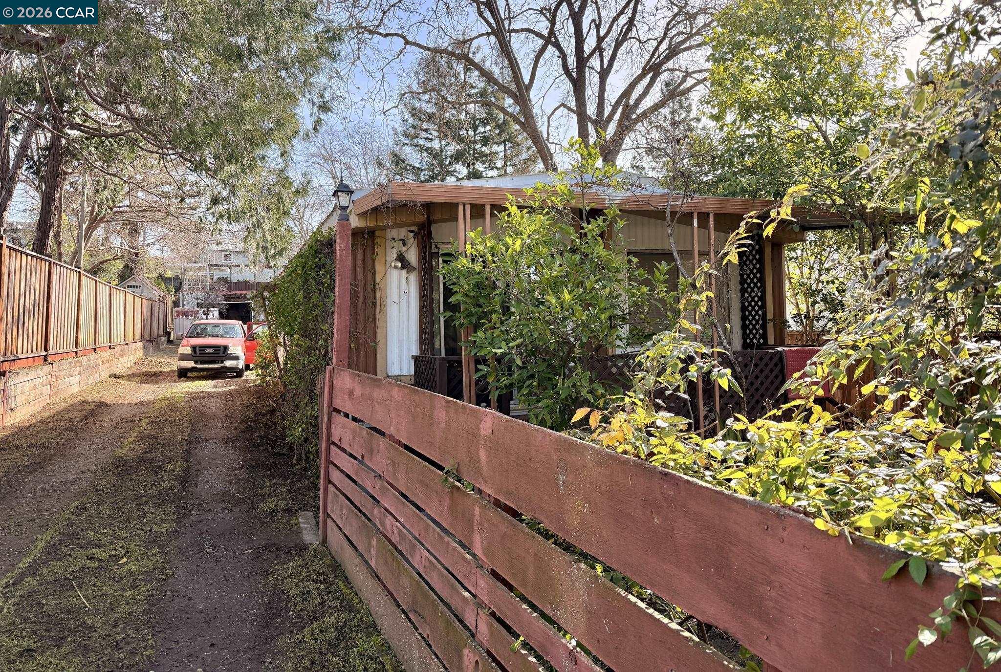 Detail Gallery Image 19 of 19 For 1521 Sunset Loop, Lafayette,  CA 94549 - 4 Beds | 2/1 Baths