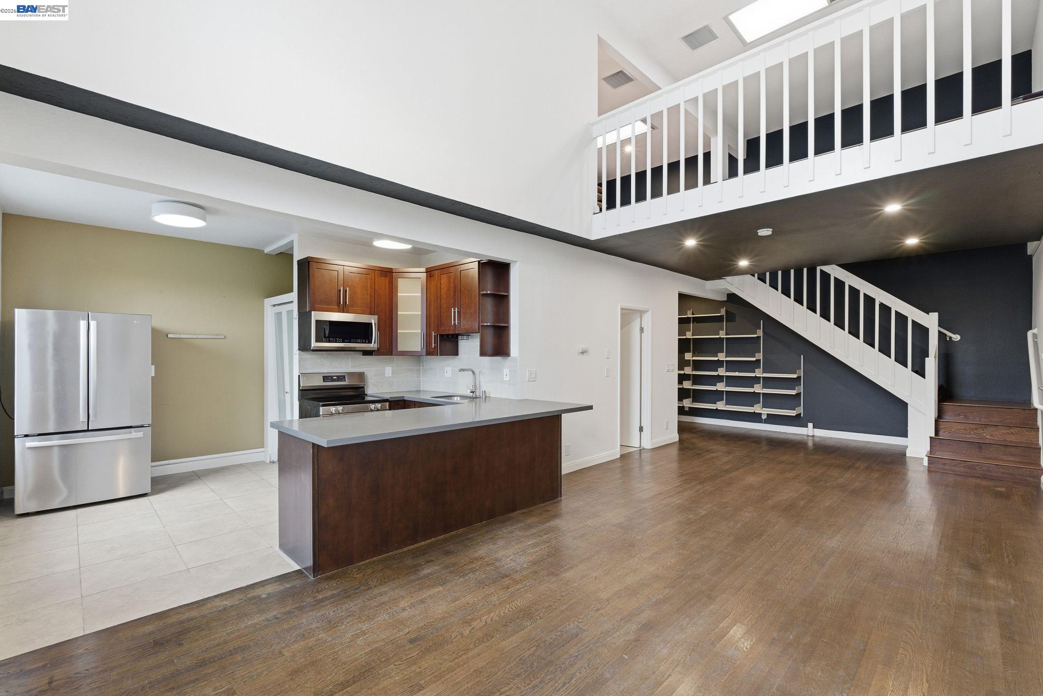 Photo #1: 41122135 Listing: Photo #1