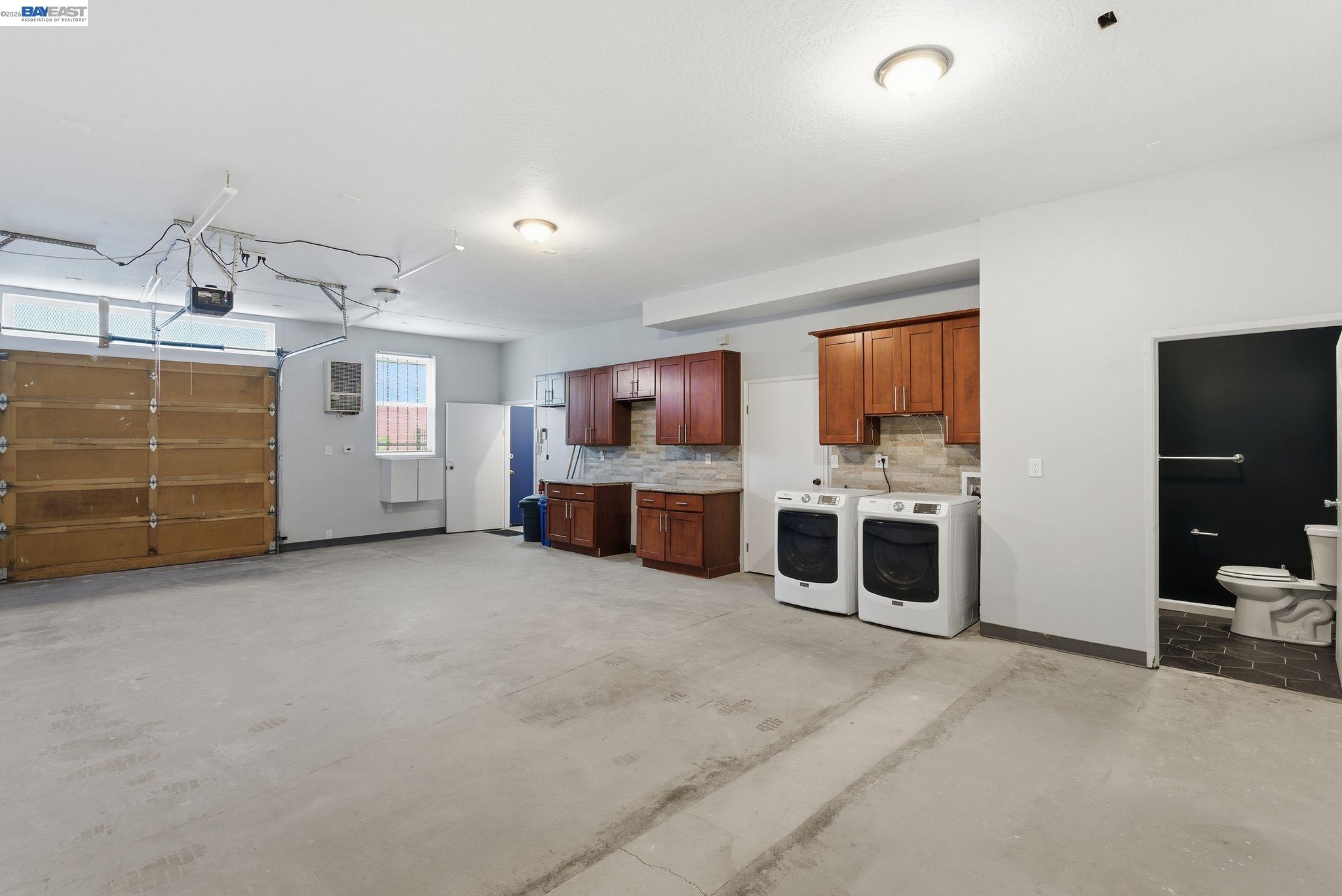 Photo #21: 41122135 Listing: Photo #21