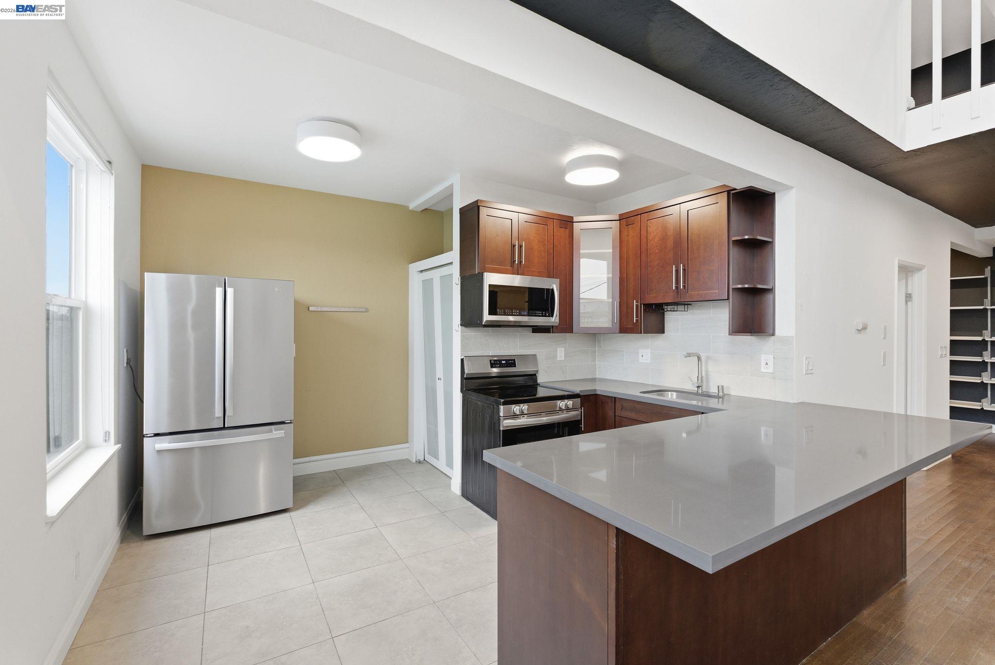 Photo #4: 41122135 Listing: Photo #4