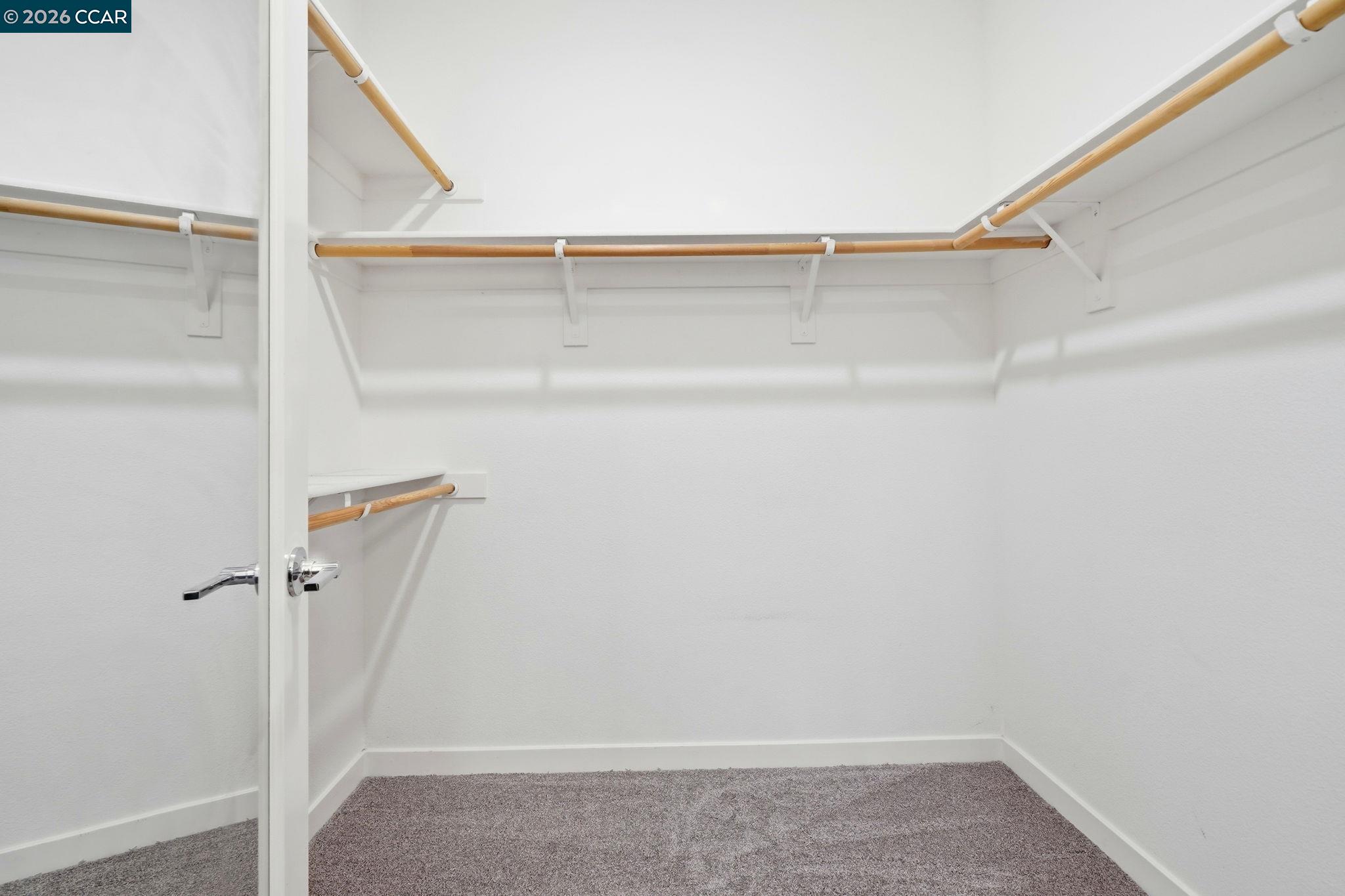 Photo #41: 41122139 Listing: Photo #41