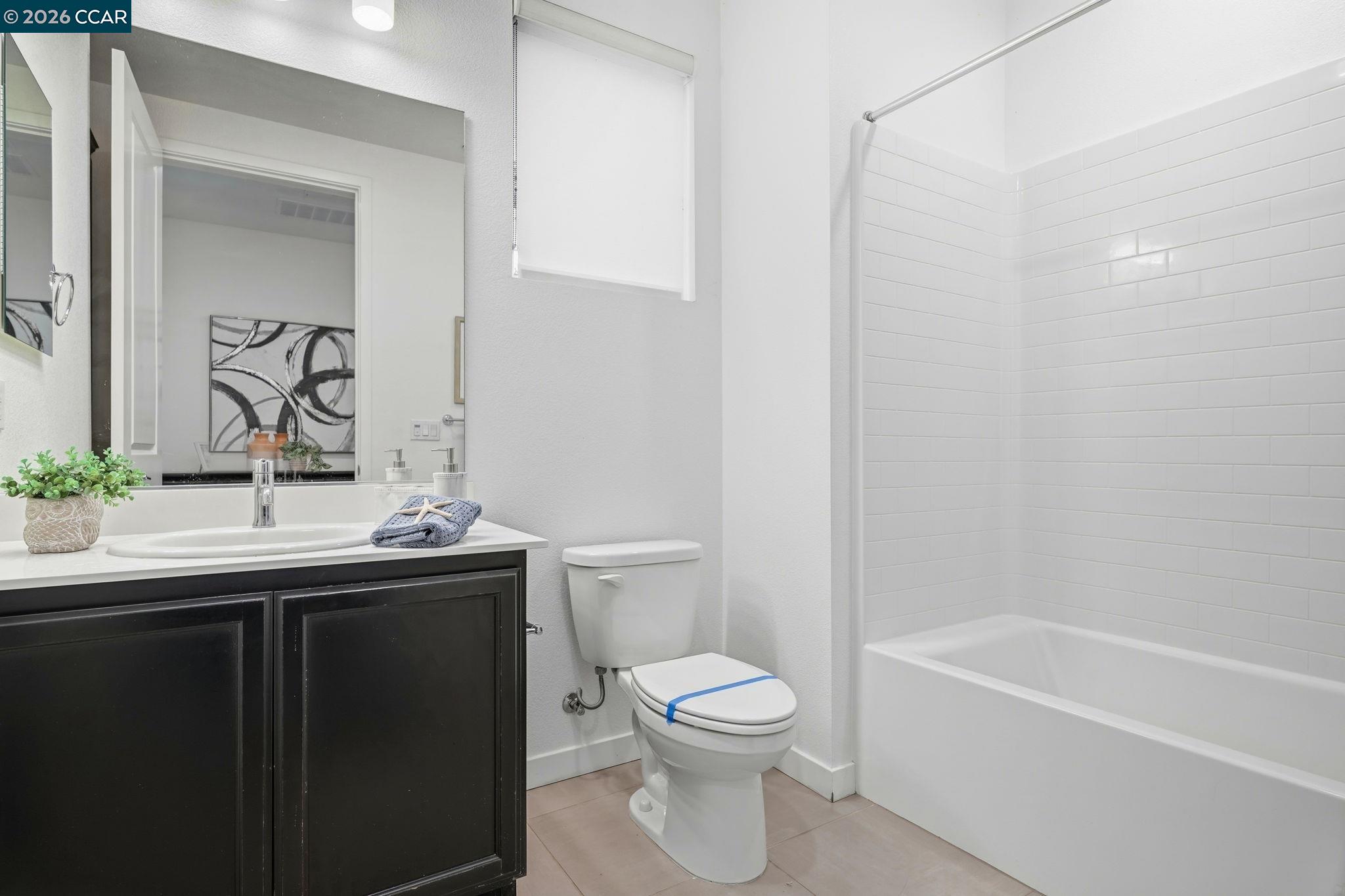 Photo #42: 41122139 Listing: Photo #42