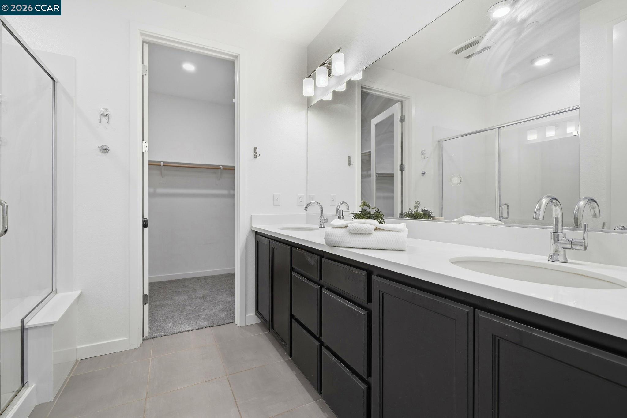 Photo #44: 41122139 Listing: Photo #44