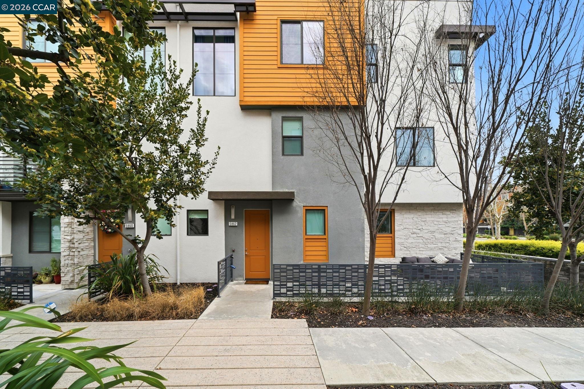 Photo #5: 41122139 Listing: Photo #5