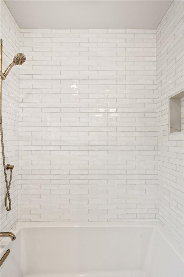 Detail Gallery Image 24 of 44 For 1450 E 38th St, Oakland,  CA 94602 - 3 Beds | 2 Baths