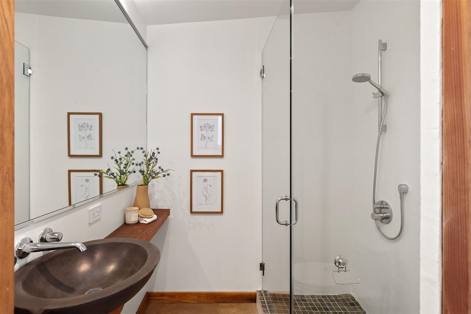 Detail Gallery Image 38 of 44 For 1450 E 38th St, Oakland,  CA 94602 - 3 Beds | 2 Baths