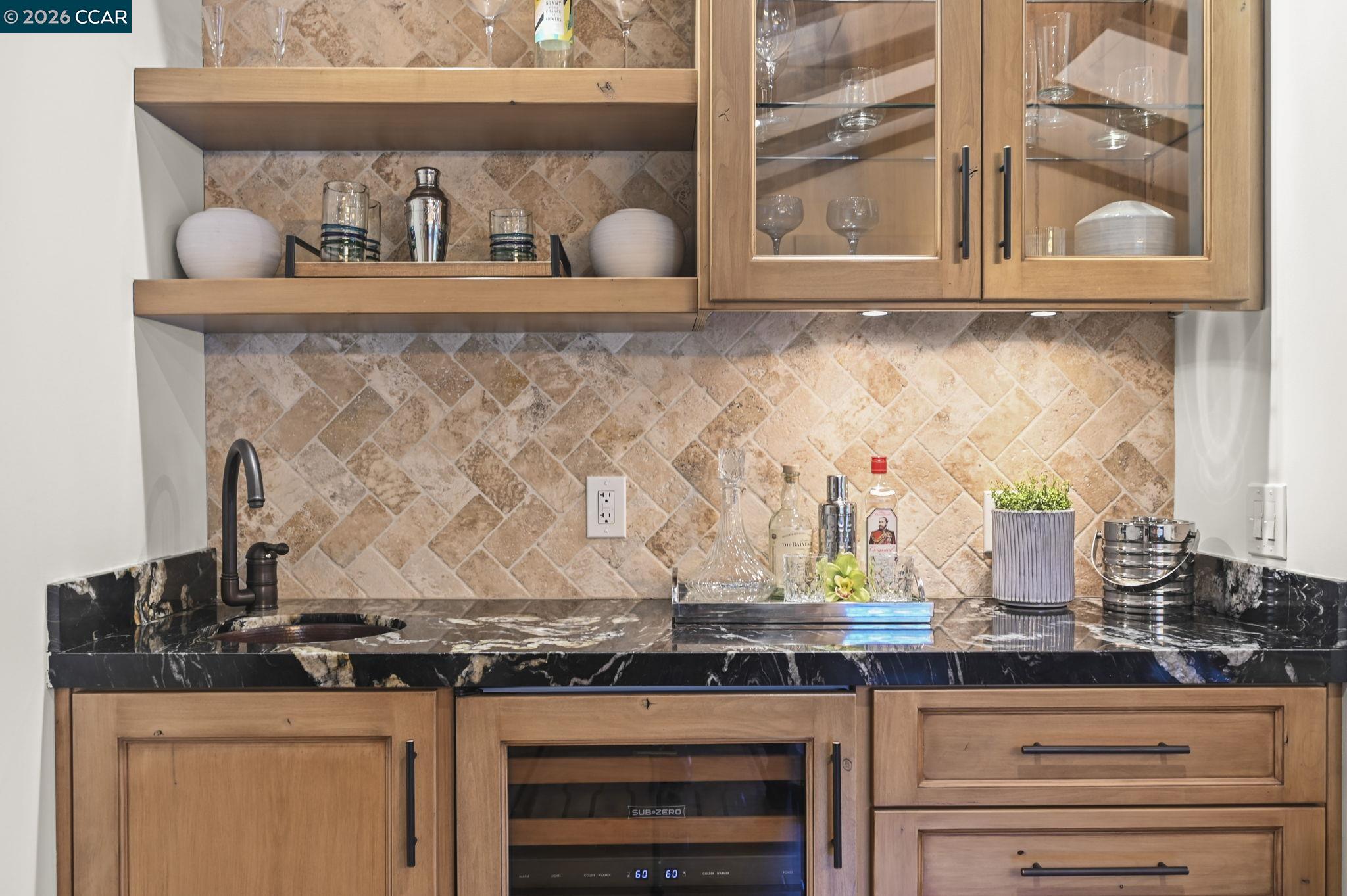 Detail Gallery Image 19 of 60 For 735 Arroyo Ct, Lafayette,  CA 94549 - 3 Beds | 3 Baths