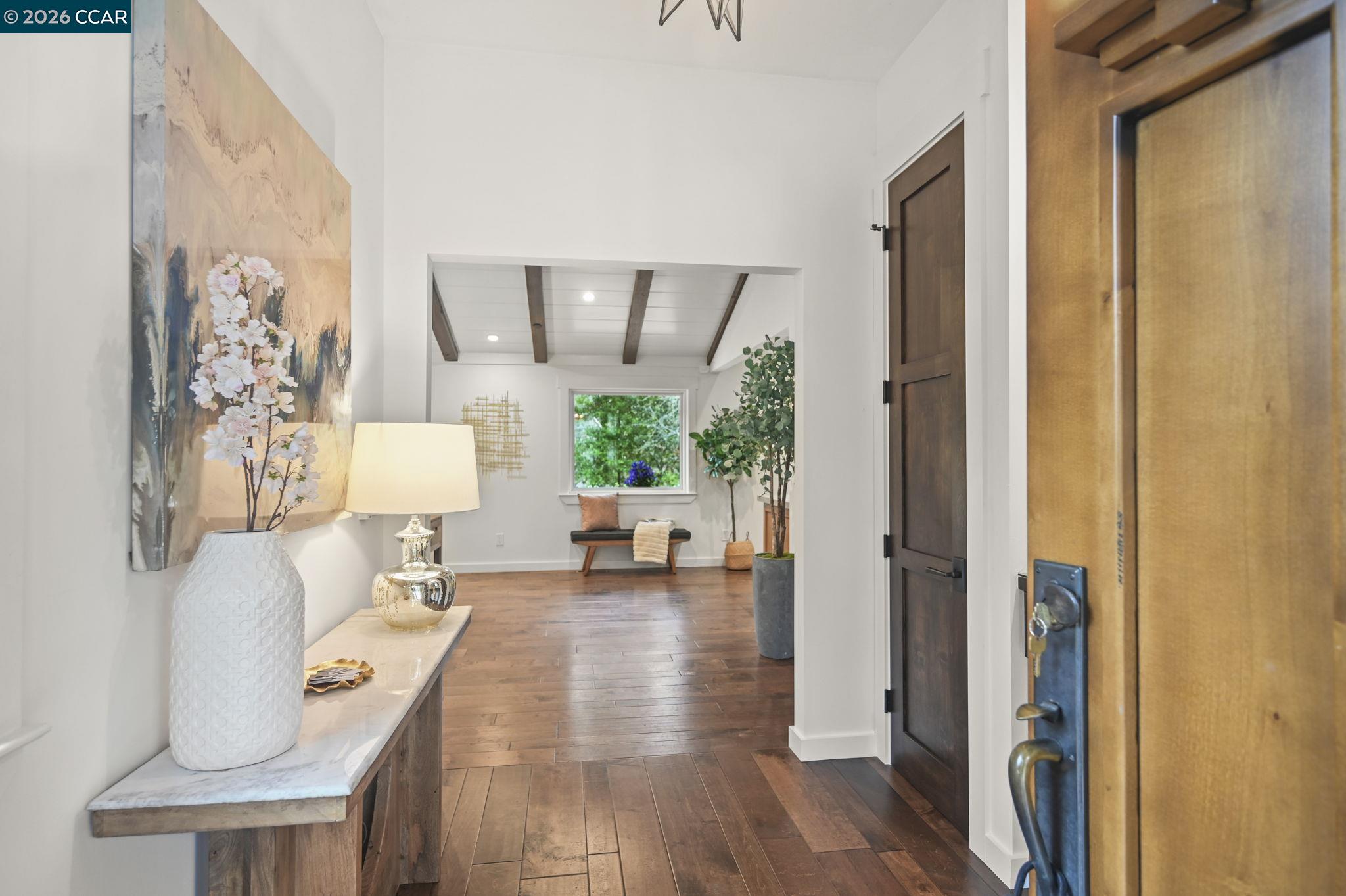 Detail Gallery Image 5 of 60 For 735 Arroyo Ct, Lafayette,  CA 94549 - 3 Beds | 3 Baths