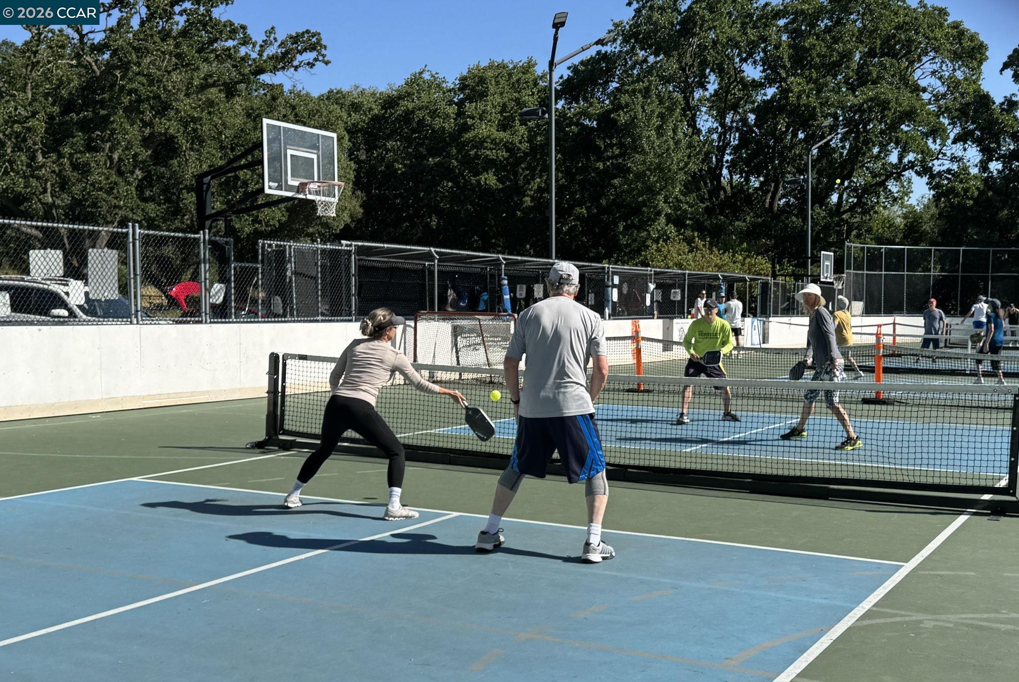 Detail Gallery Image 59 of 60 For 735 Arroyo Ct, Lafayette,  CA 94549 - 3 Beds | 3 Baths