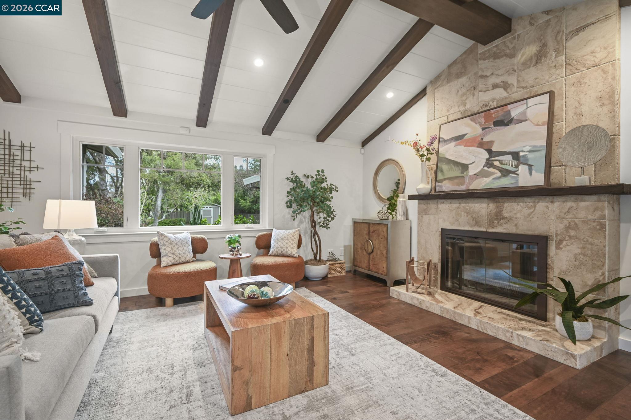 Detail Gallery Image 9 of 60 For 735 Arroyo Ct, Lafayette,  CA 94549 - 3 Beds | 3 Baths